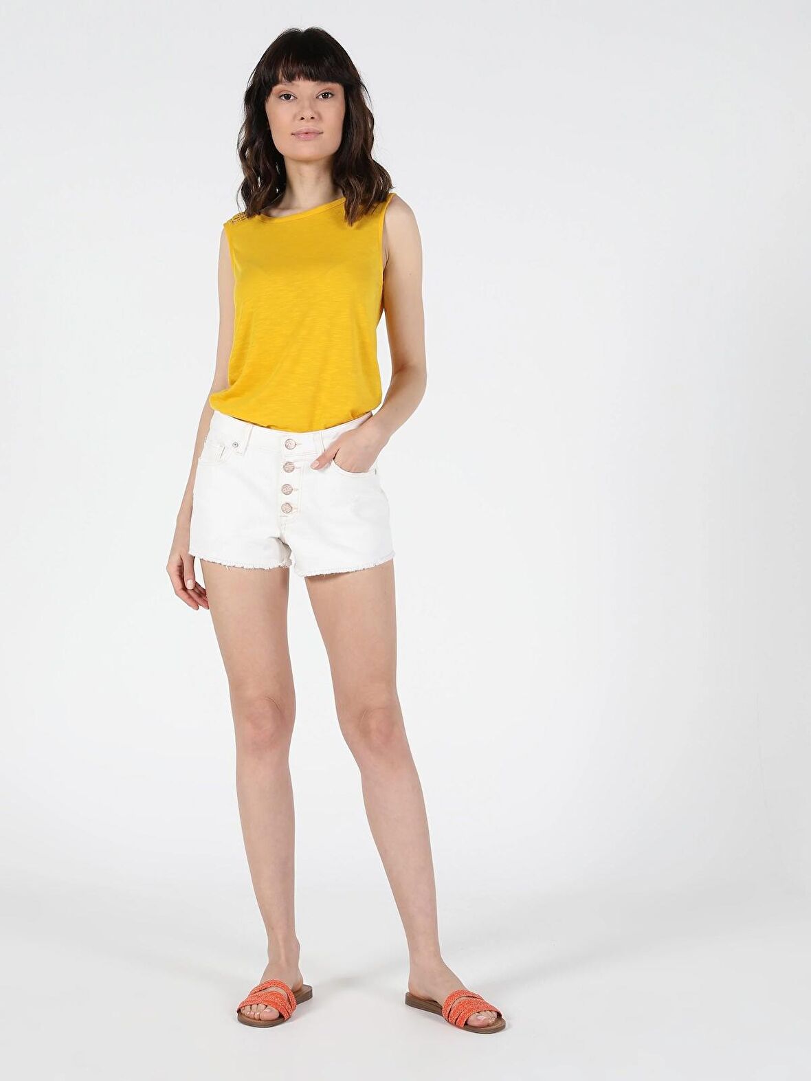 Orta Bel Kisa Slim Fit Jean Kadın Jean Şort Cl1051486