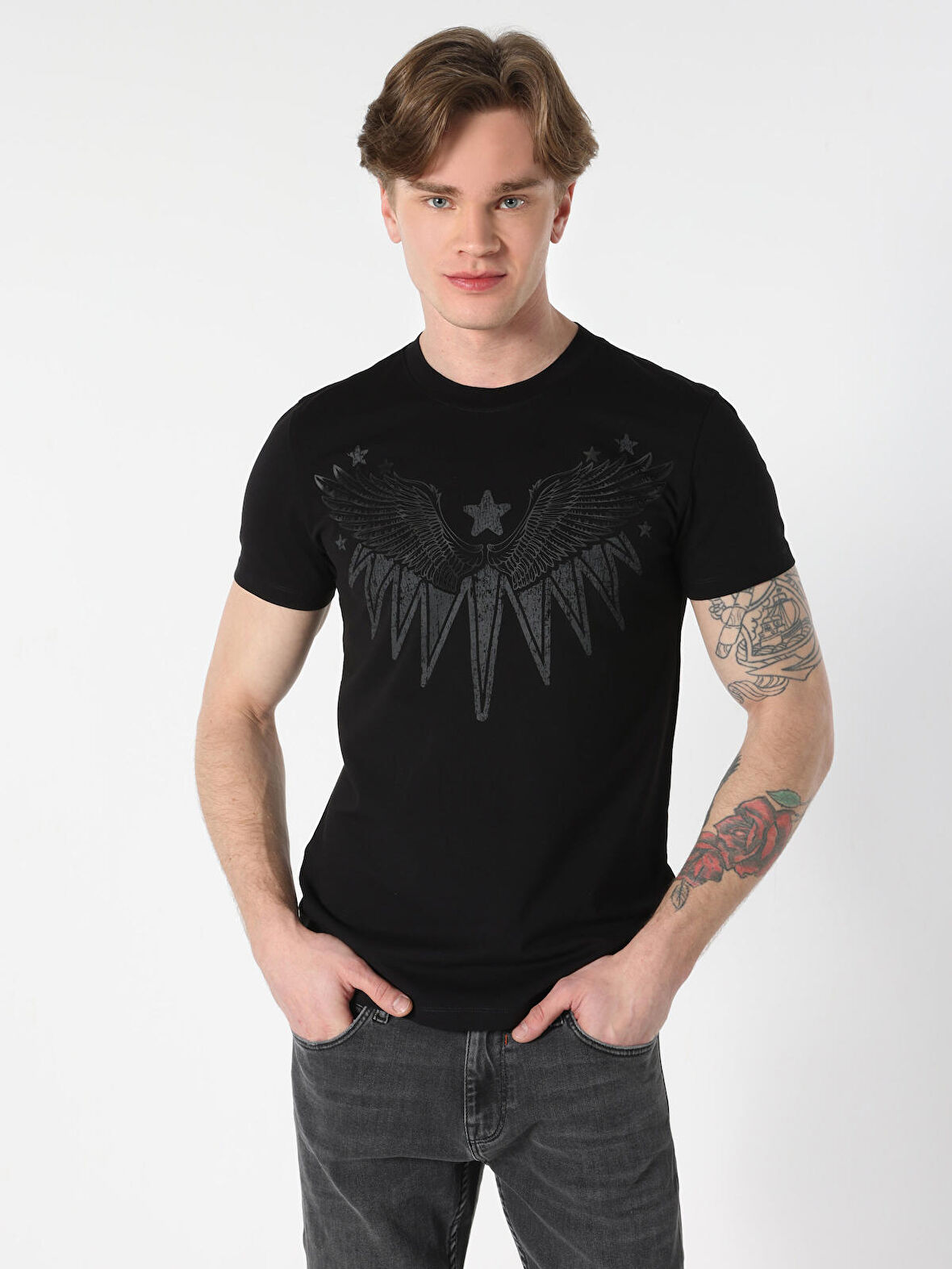 Slim Fit Bisiklet Yaka Baskılı Siyah Erkek Kısa Kol Tişört