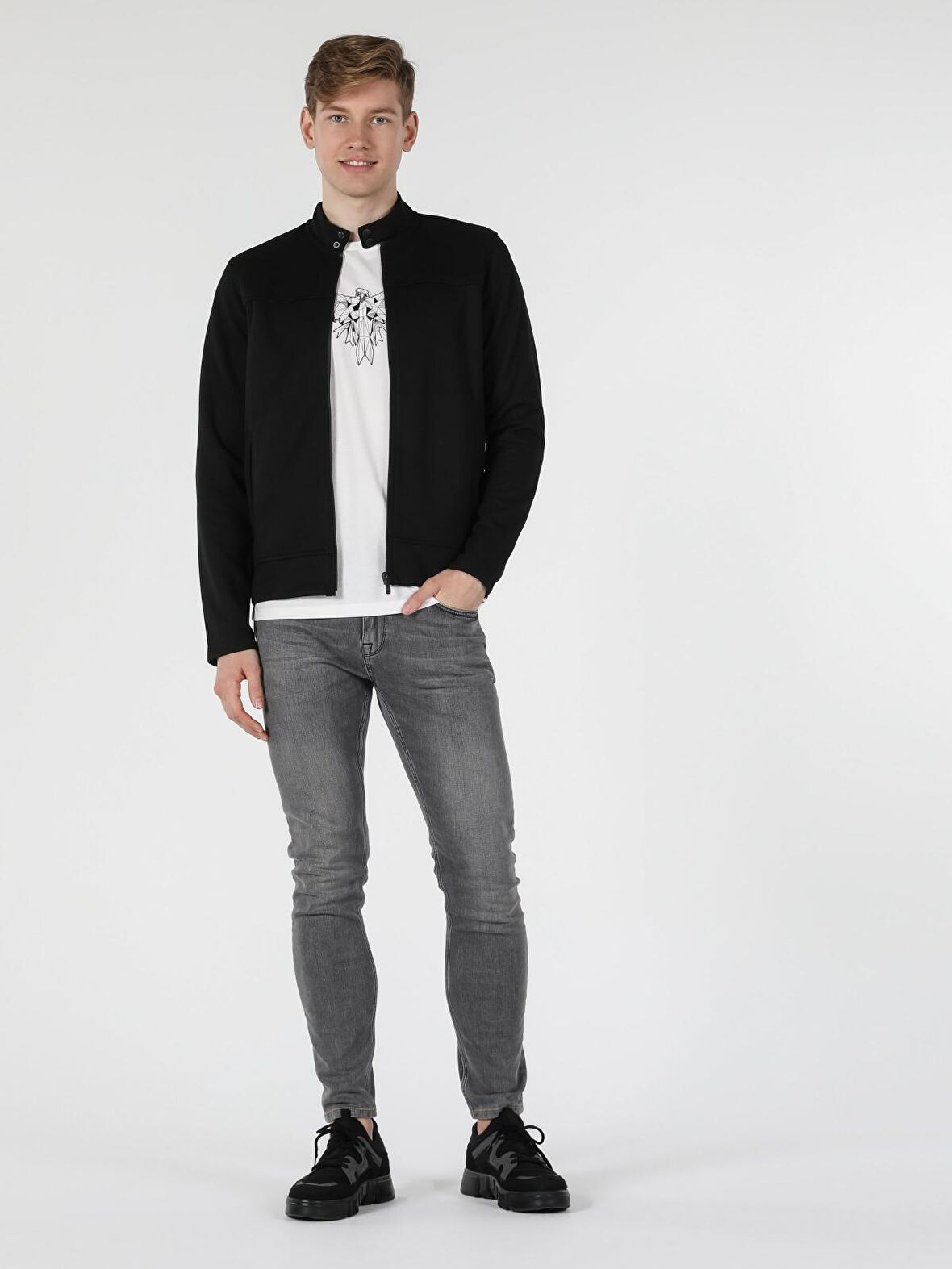 Slim Fit Dar Kesim Siyah Erkek Ceket