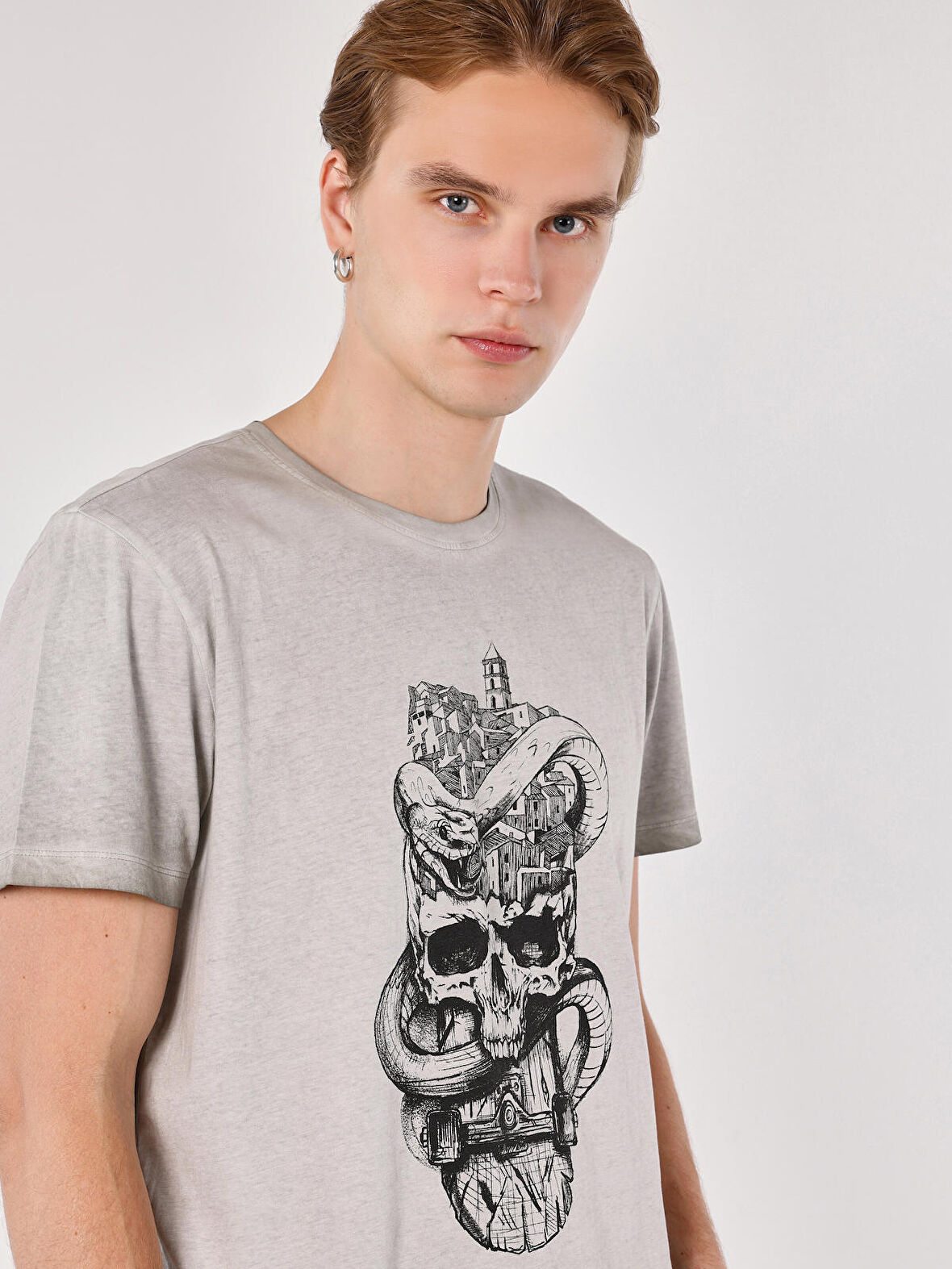 Regular Fit Bisiklet Yaka Baskılı Gri Erkek Kısa Kol Tişört