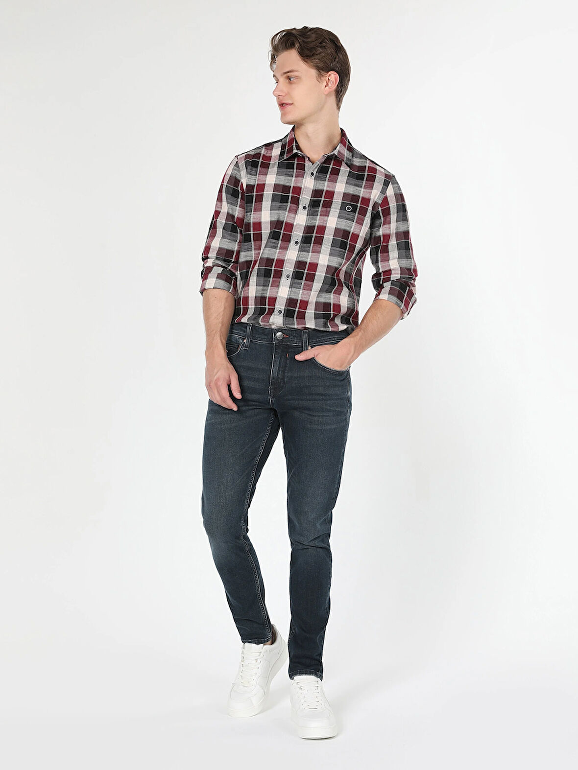 041 Danny Dar Kesim Düşük Bel Dar Paça Koyu Mavi Erkek Jean Pantolon Cl1061519