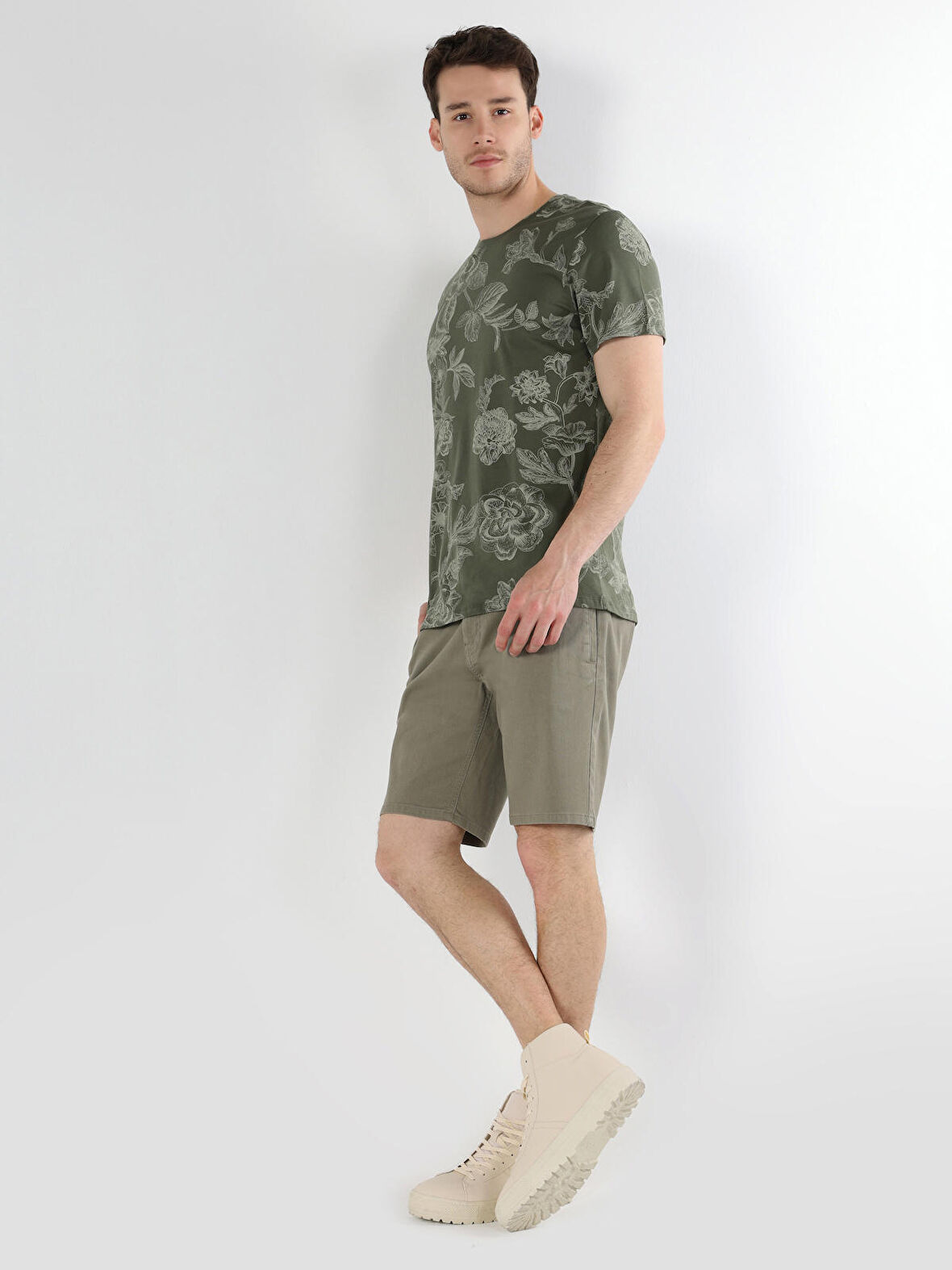 Regular Fit Bisiklet Yaka Baskılı Yeşil Erkek Kısa Kol Tişört