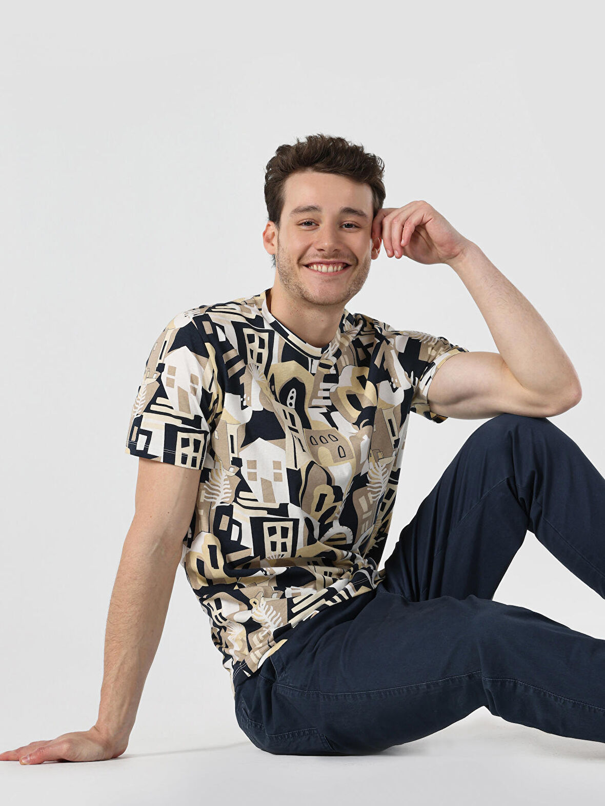 Regular Fit Bisiklet Yaka Baskılı Bej Erkek Kısa Kol Tişört