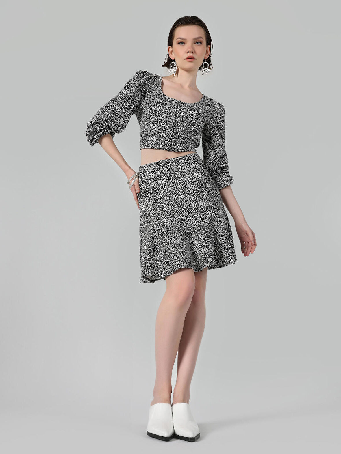 Regular Fit Baskılı Pileli Siyah Kadın Etek