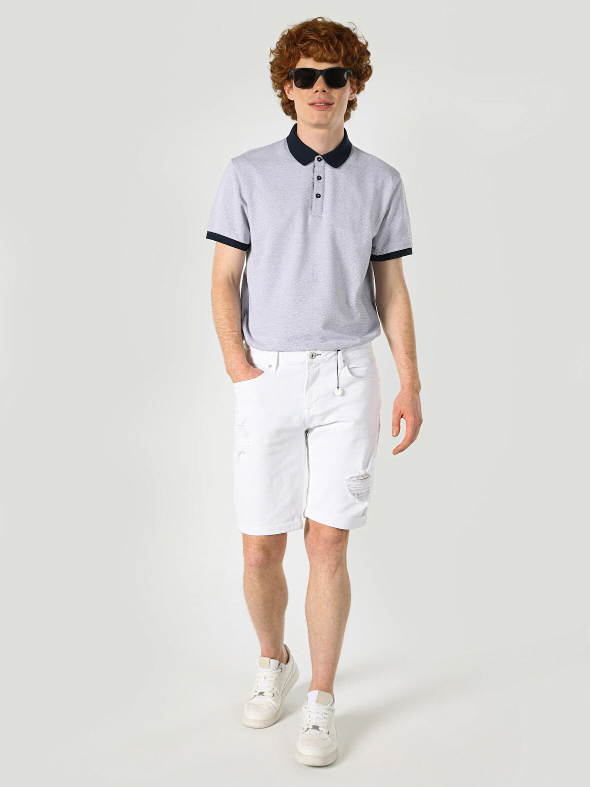 Regular Fit Çok Cepli Beyaz Erkek Şort