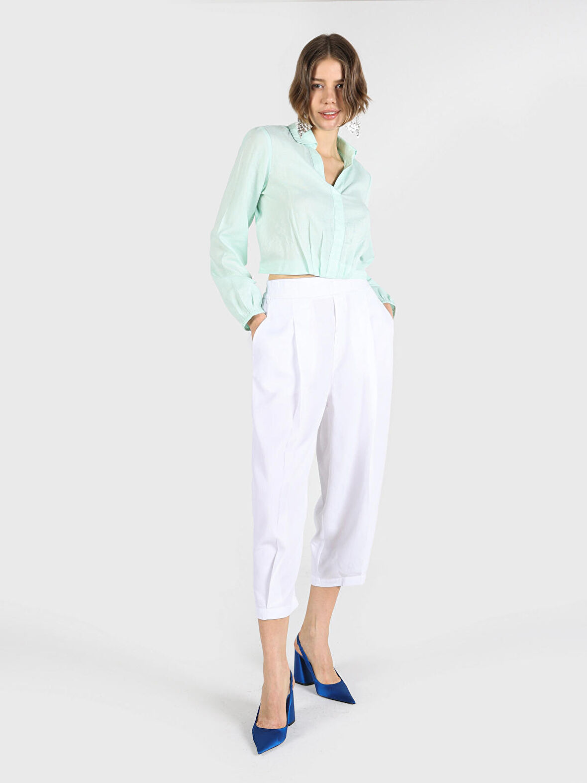 Regular Fit Geniş Paça Yüksek Bel Beyaz Kadın Pantolon