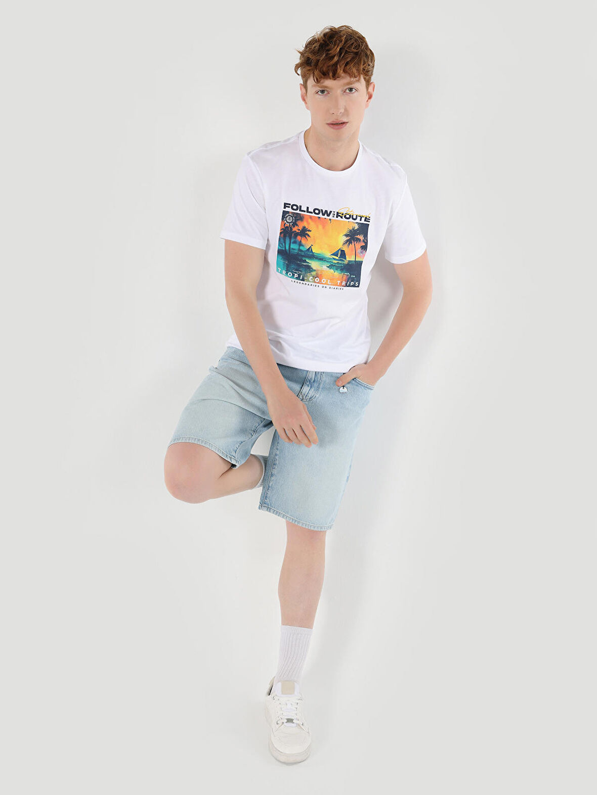 Regular Fit Bisiklet Yaka Baskılı Beyaz Erkek Kısa Kol Tişört