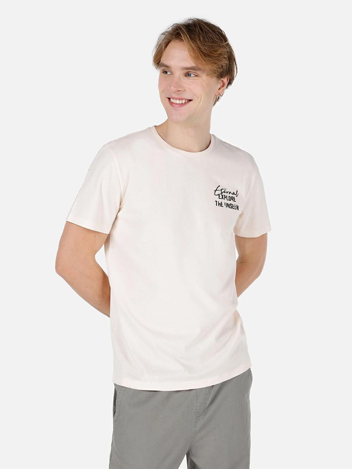 Normal Kesim Bisiklet Yaka Baskılı Bej Erkek Kısa Kol Tişört Cl1066765