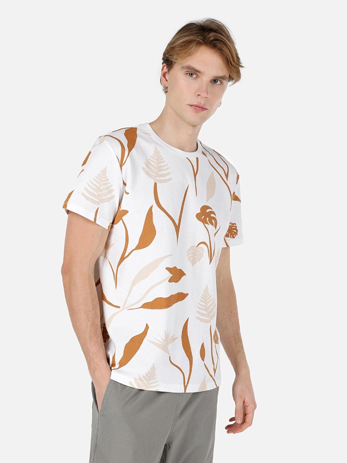 Normal Kesim Bisiklet Yaka Baskılı Beyaz Erkek Kısa Kol Tişört Cl1067614