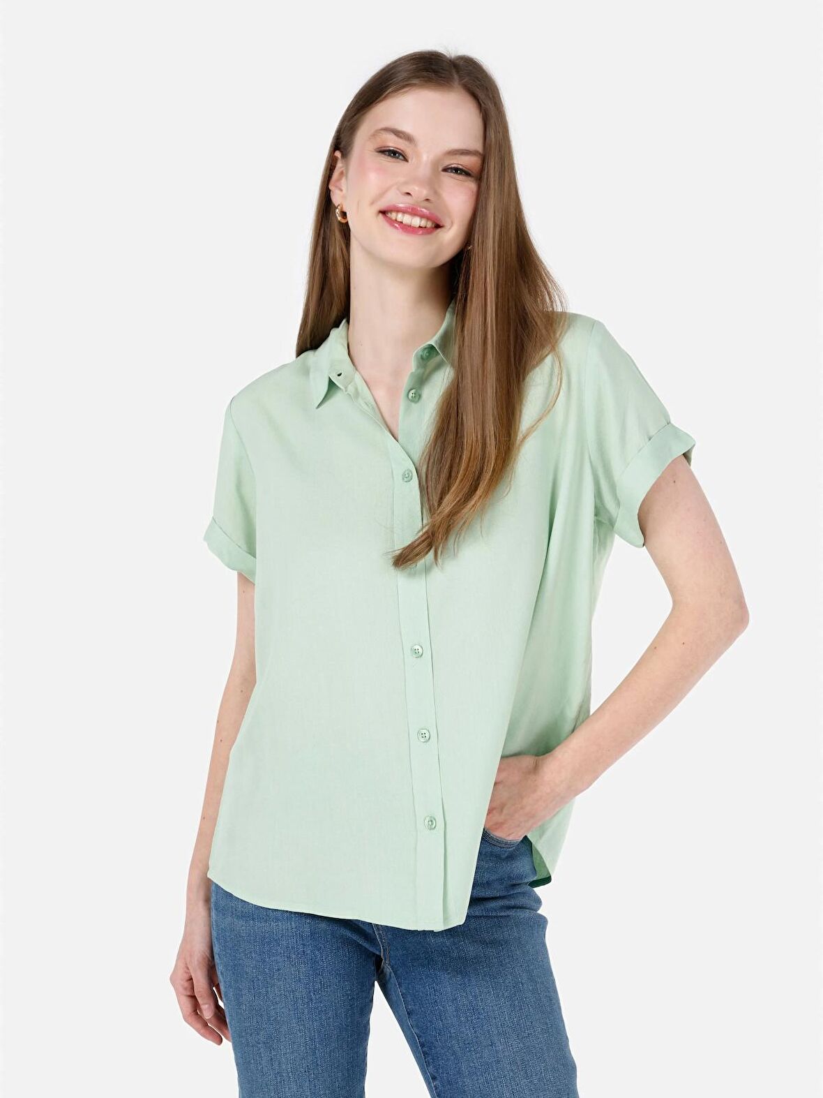 Normal Kesim Shirt Yaka Yeşil Kadın Kısa Kol Gömlek