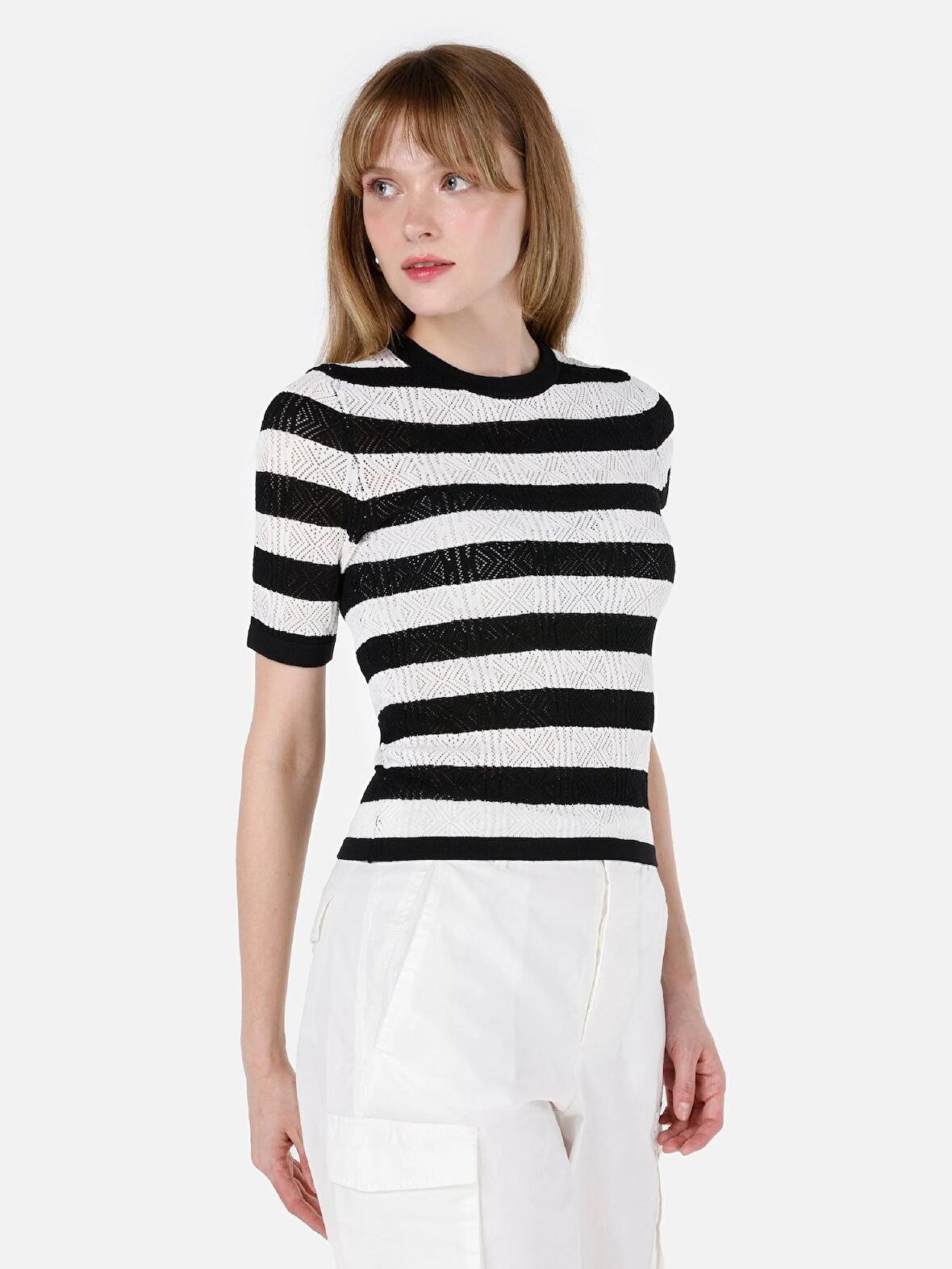 Dar Kesim Bisiklet Yaka Siyah Kadın Kısa Kol Kazak