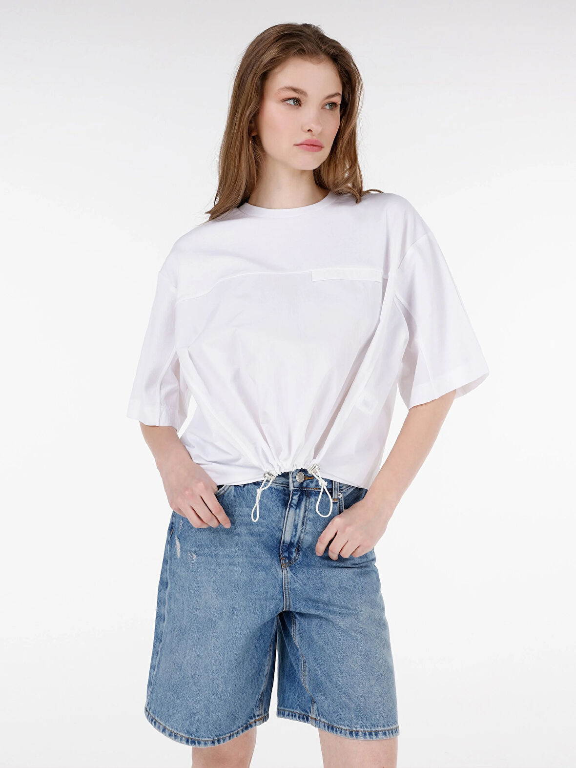 Normal Kesim Bisiklet Yaka Basic Beyaz Kadın Kısa Kol Tişört Cl1069135