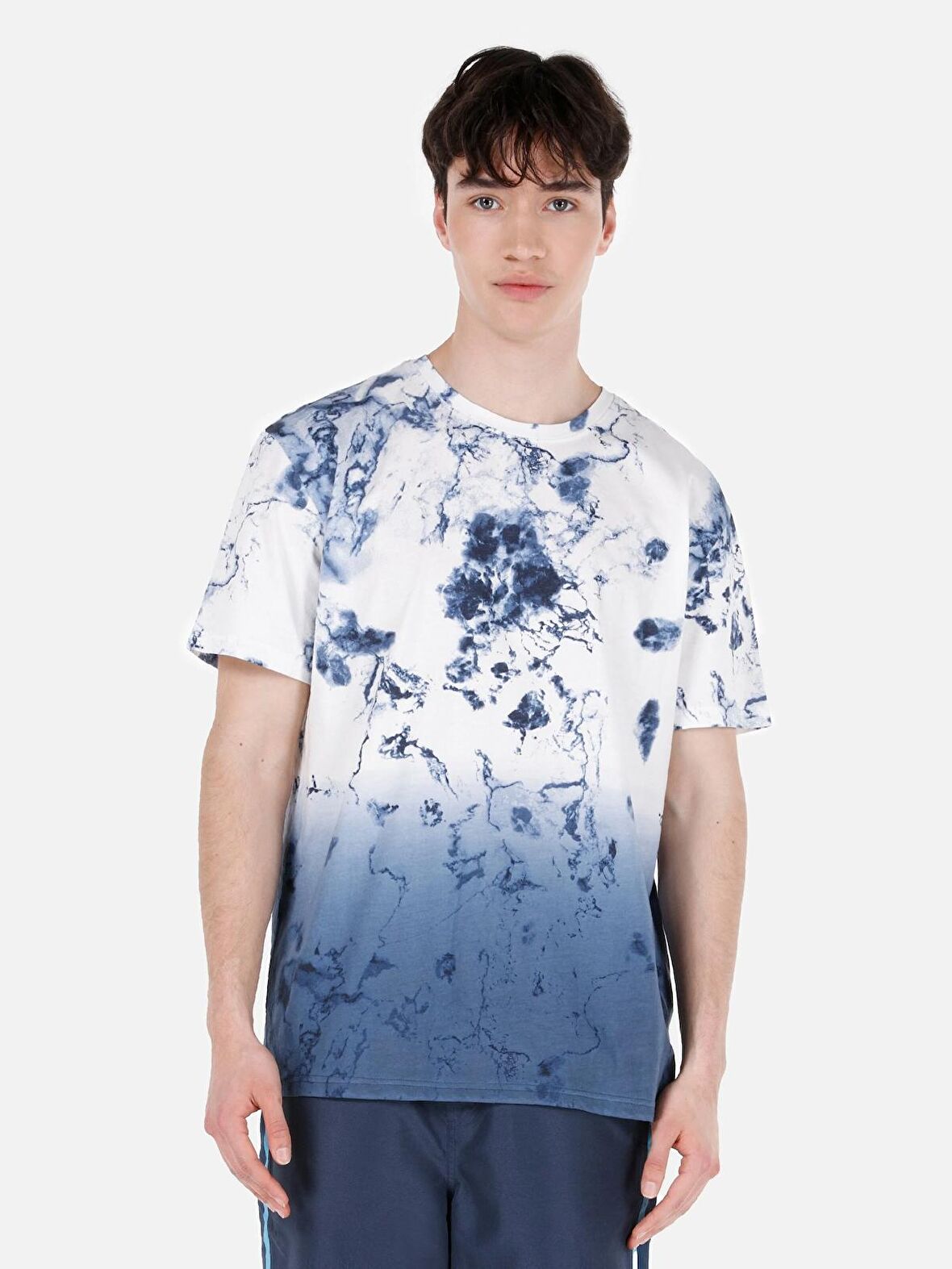 Beyaz Erkek Tshirt K.kol