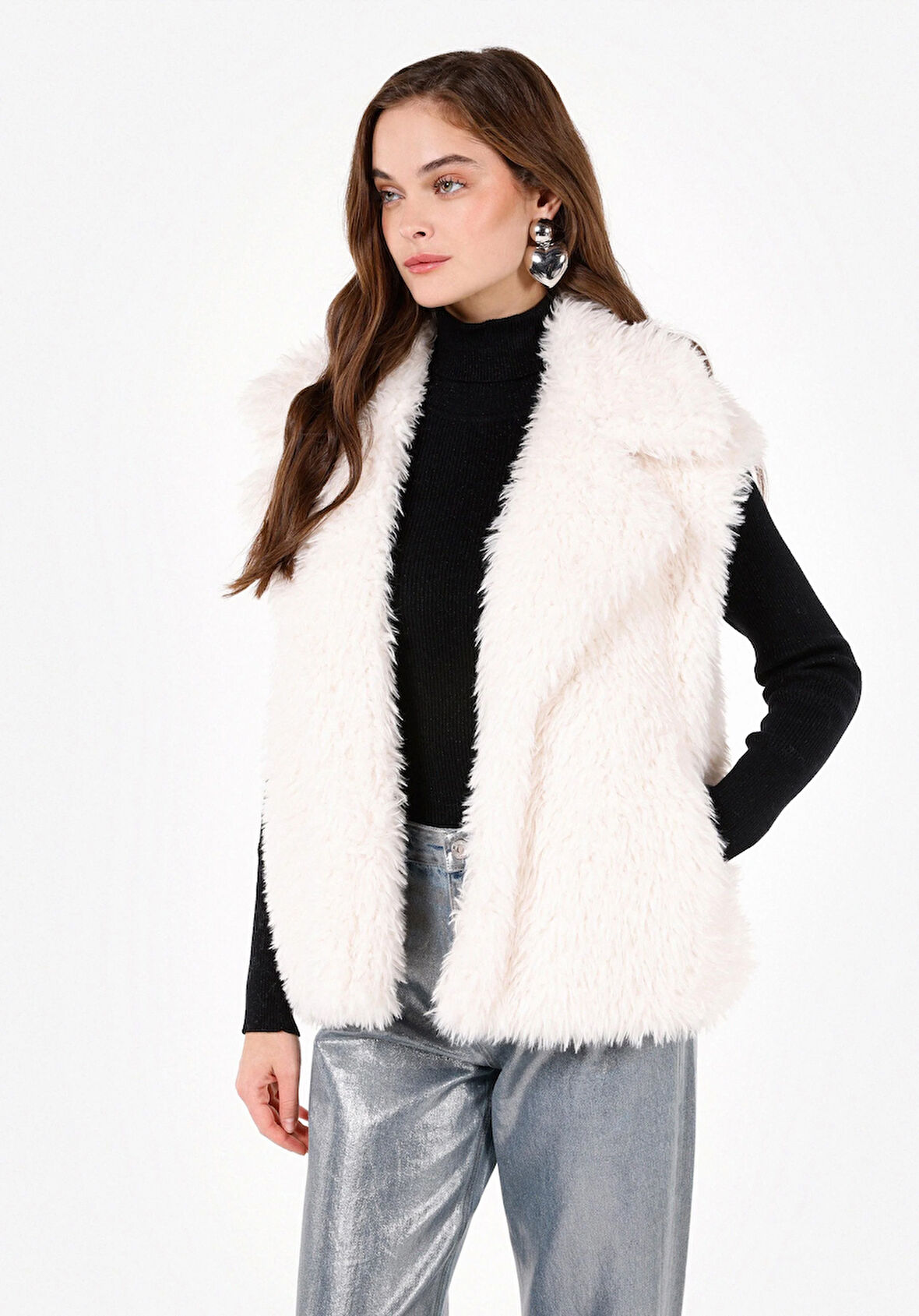 Regular Fit Shirt Neck    Kadın Beyaz Yelek