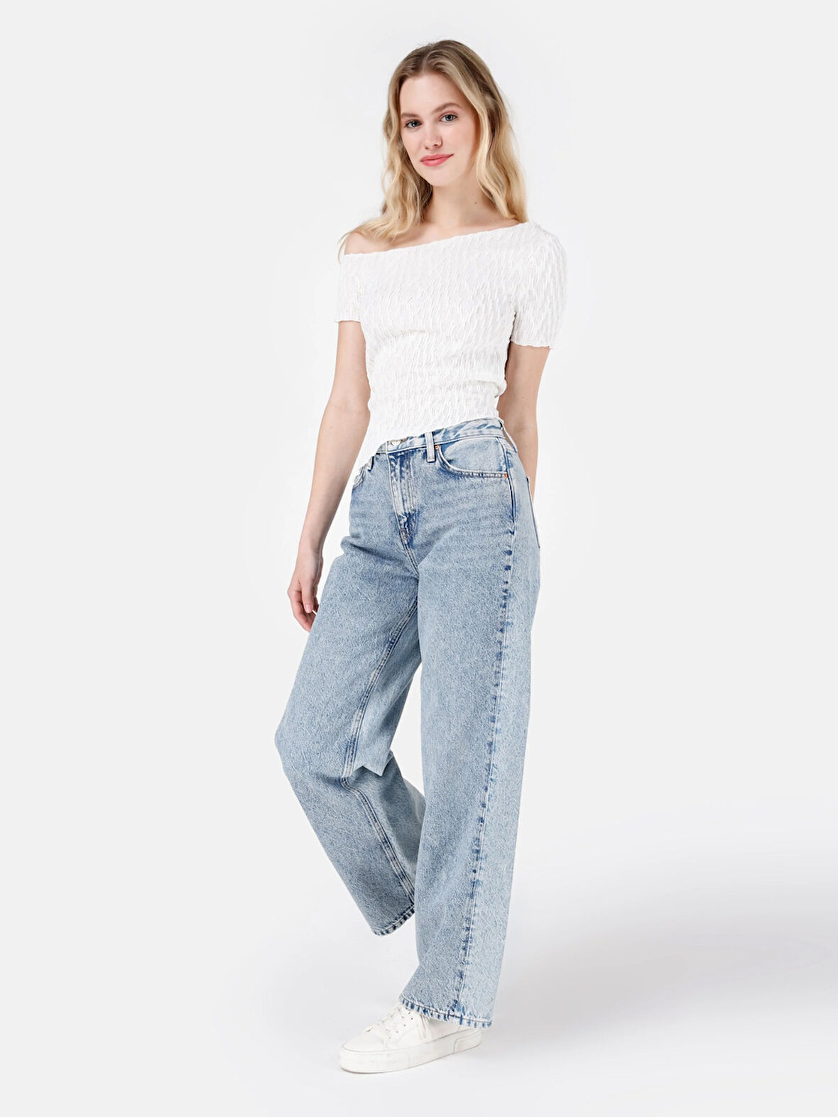 Regular Fit Yüksel Bel Geniş Paça Kadın Denim Jean Pantolon