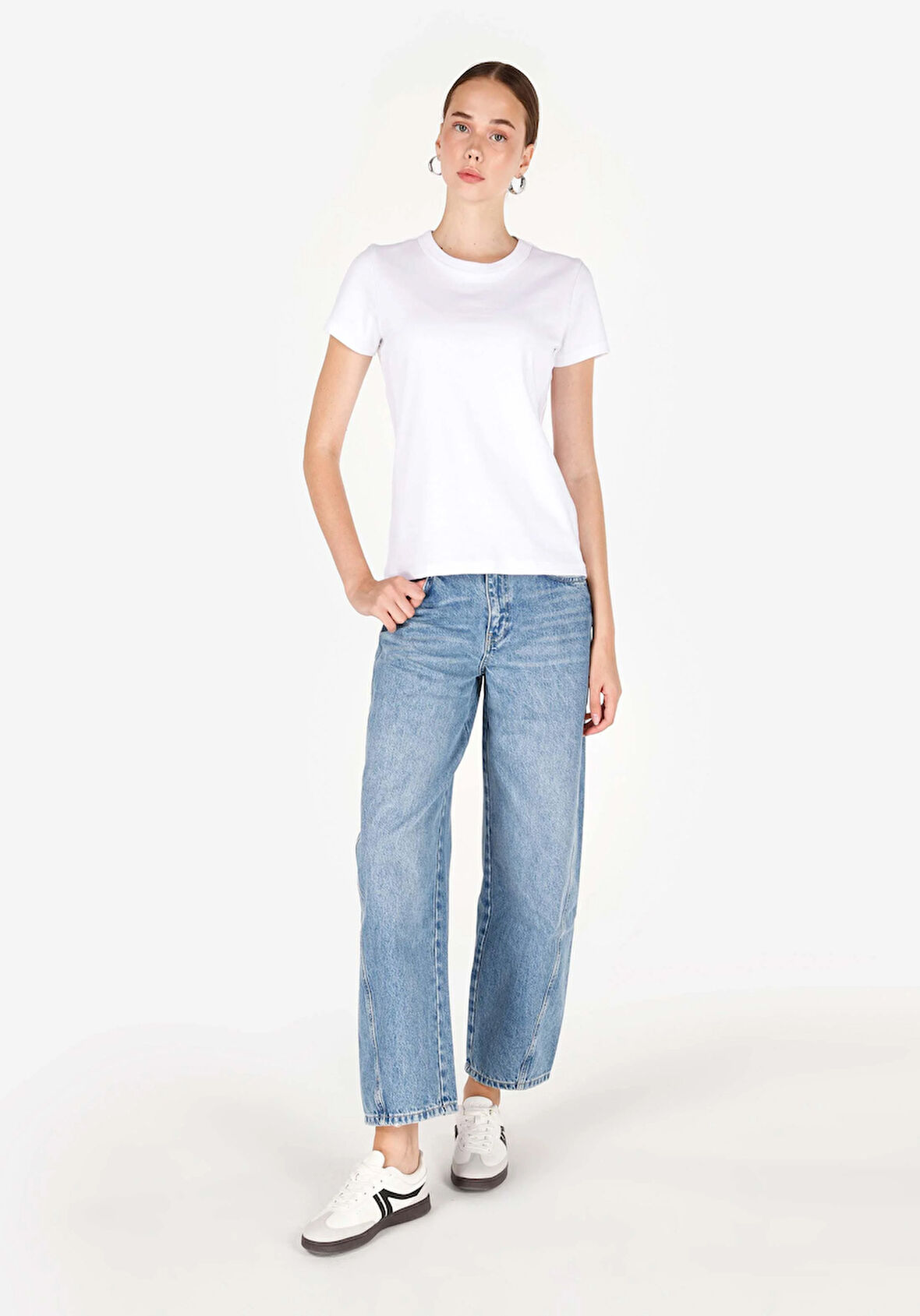 Balloon Fit   Kadın İndigo Jean Pantolon