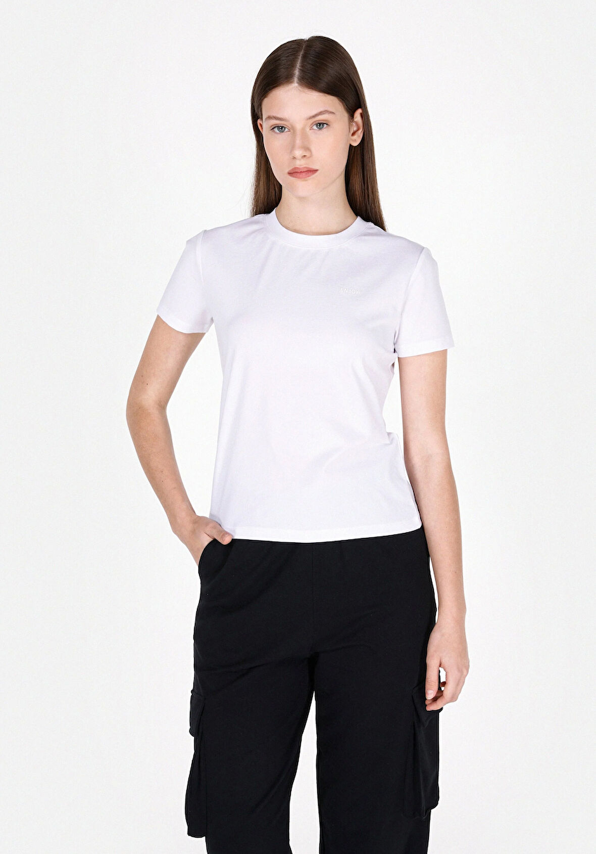 Slim Fit Yuvarlak Yaka Baskılı Kadın Beyaz Kısa Kol Tişört Cl1073294