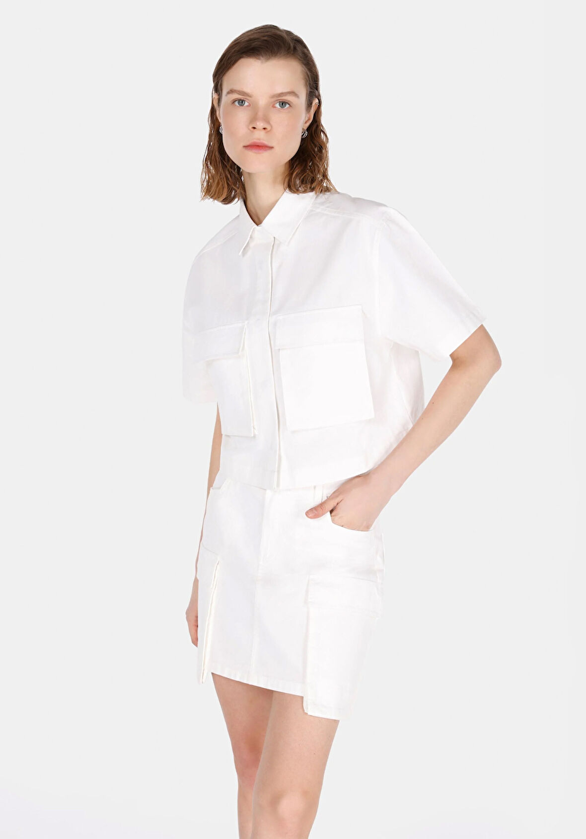 Regular Fit Shirt Neck Düz Kadın Beyaz Kısa Kol Gömlek Cl1073342