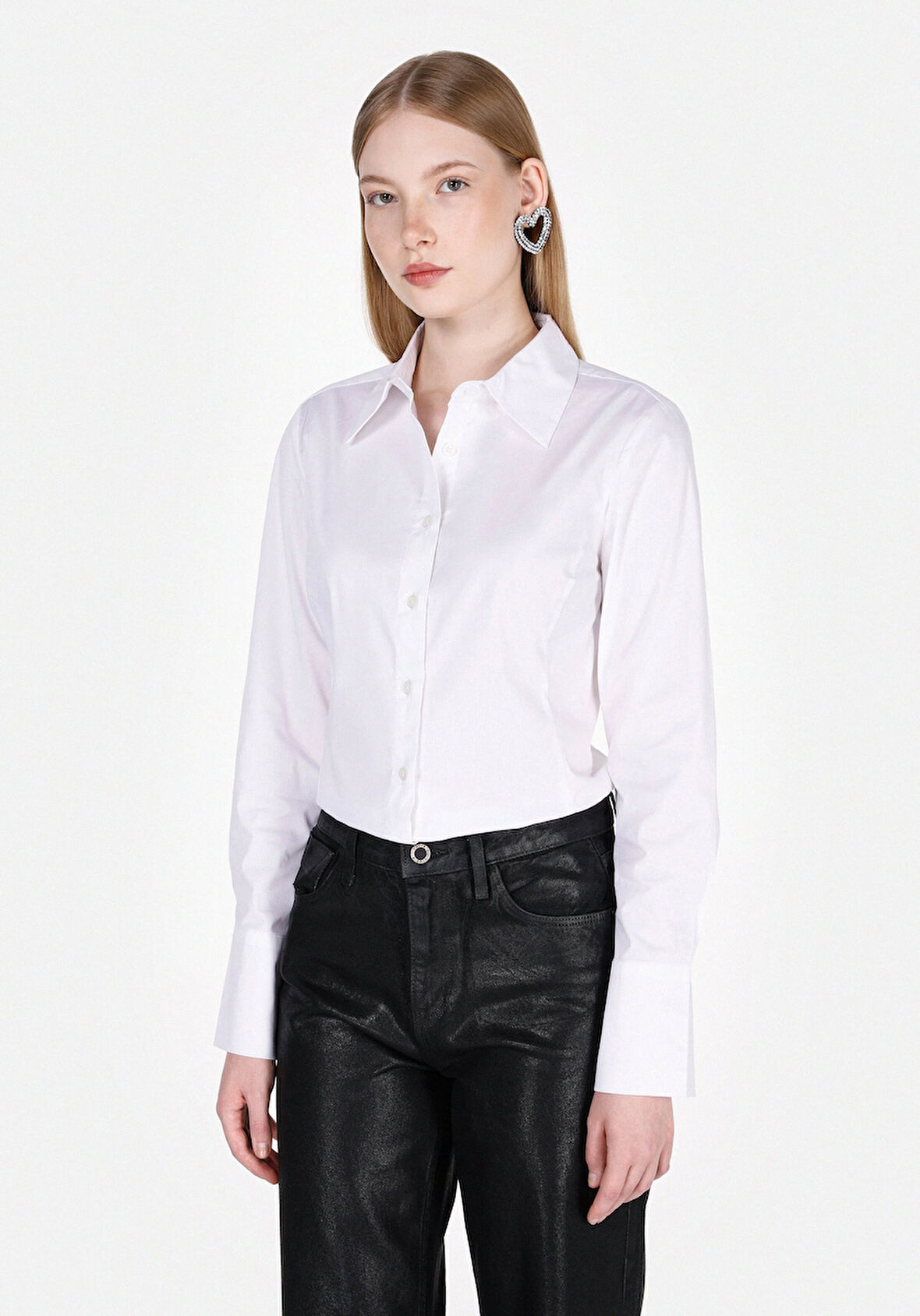 Slim Fit Shirt Neck Düz Kadın Beyaz Uzun Kol Gömlek