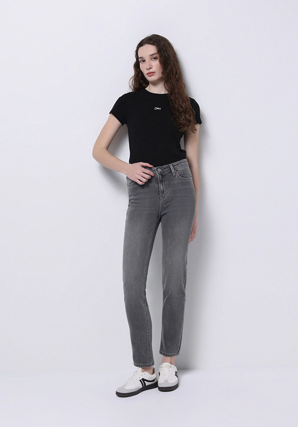 Slim Fit   Kadın Siyah Jean Pantolon