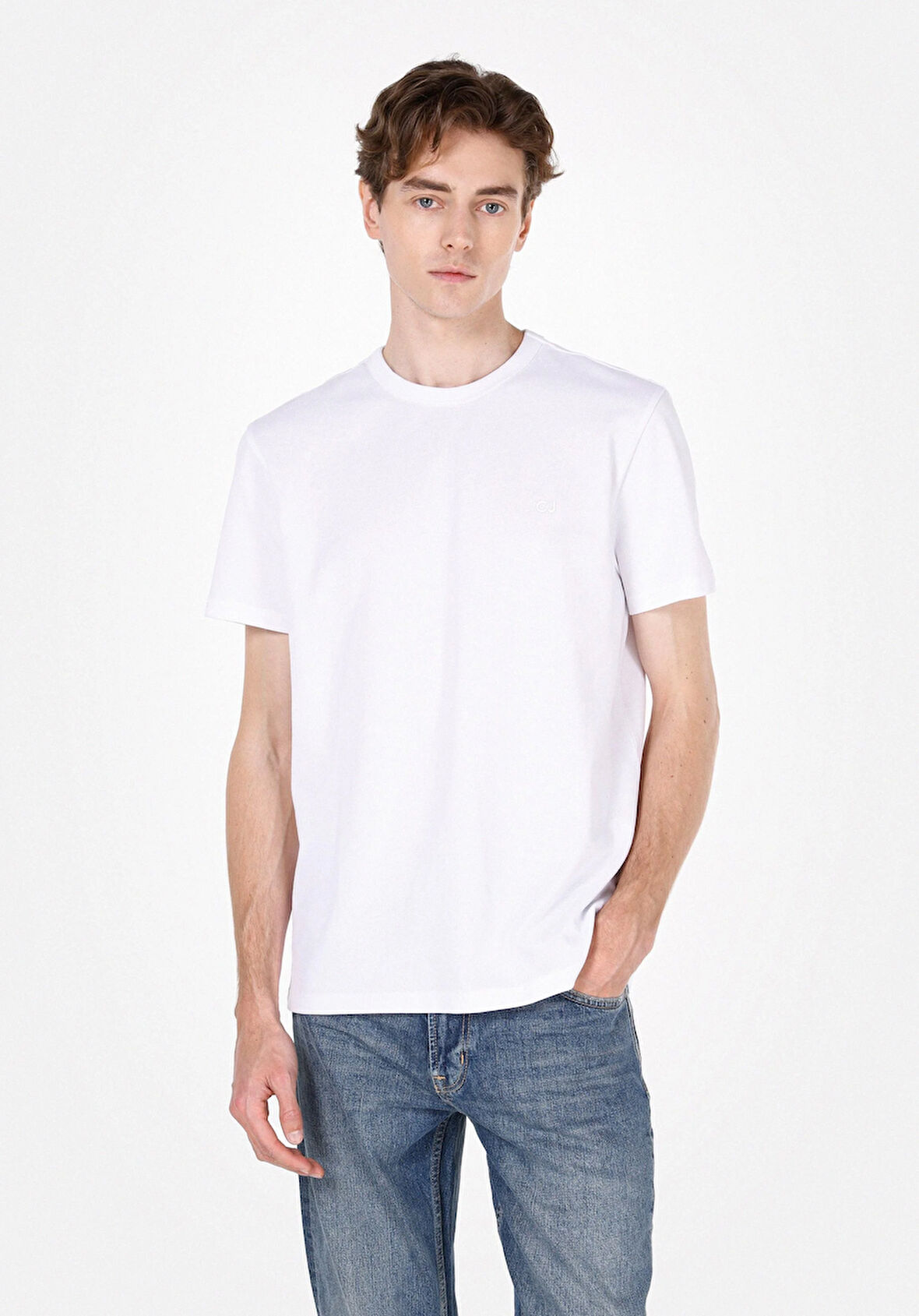 Regular Fit Yuvarlak Yaka Düz Erkek Beyaz Kısa Kol Tişört Cl1073962