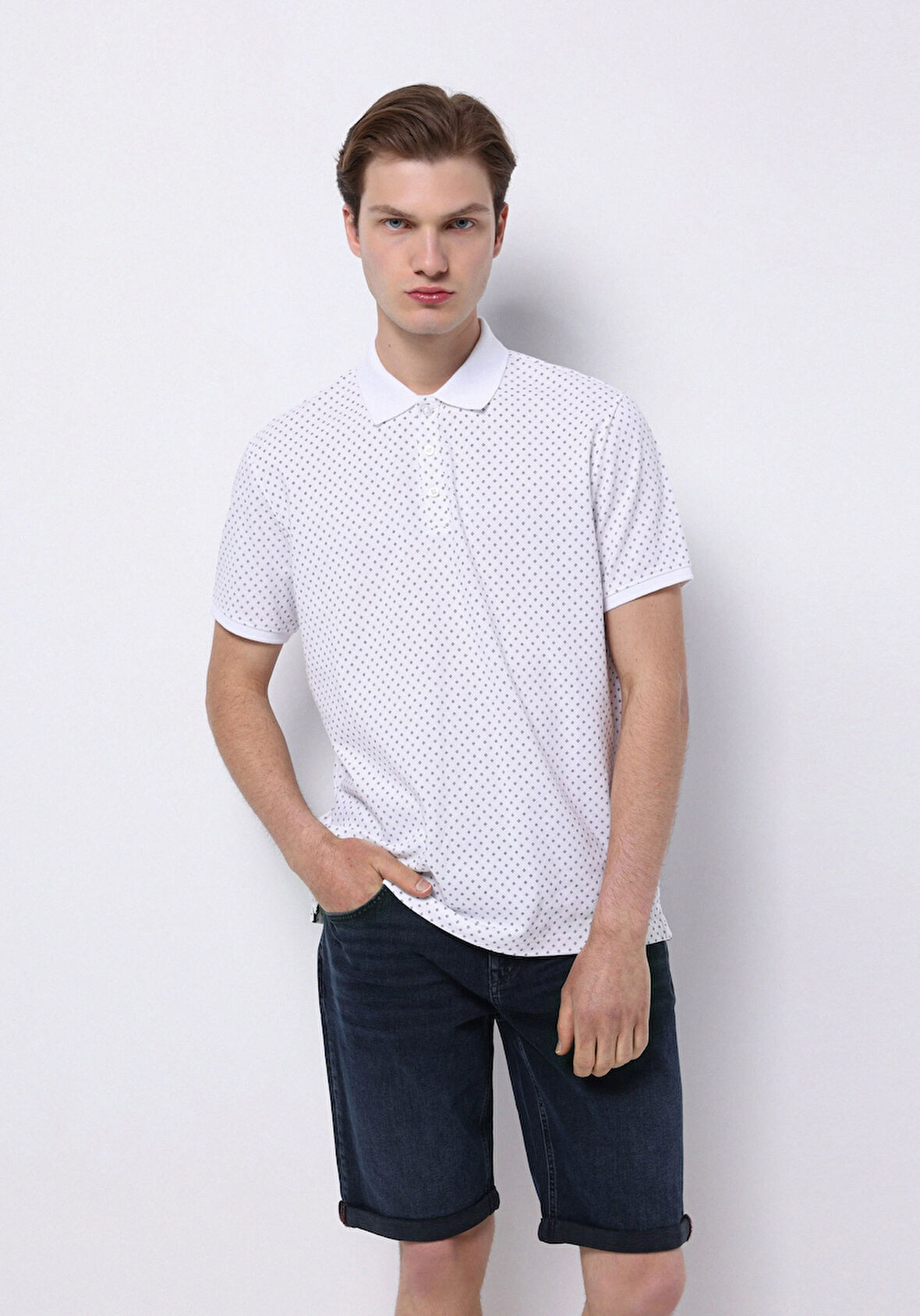 Regular Fit Polo Yaka Baskılı Erkek Beyaz Kısa Kol Tişört