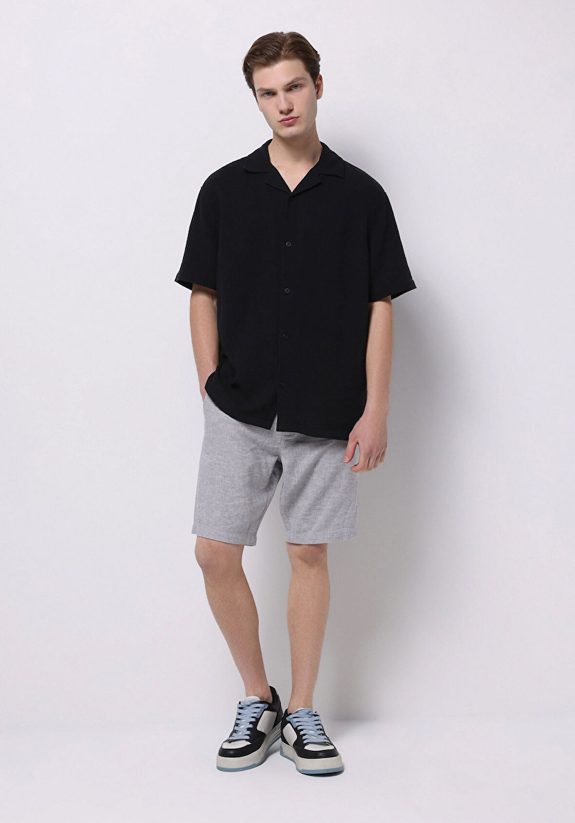 Regular Fit Orta Bel Düz Erkek Keten Karışımlı Gri Şort