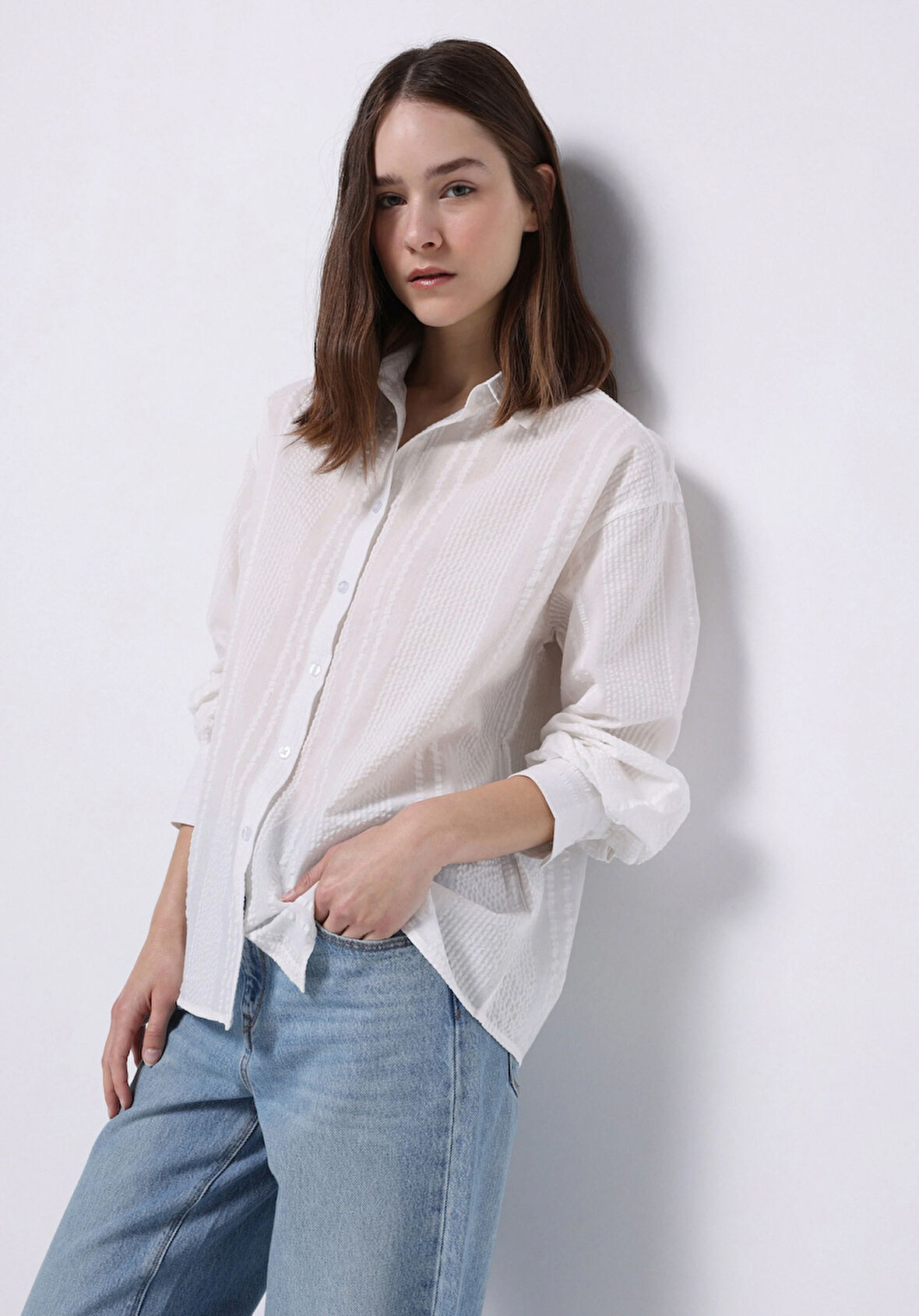 Regular Fit Shirt Neck Düz Kadın Beyaz Uzun Kol Gömlek