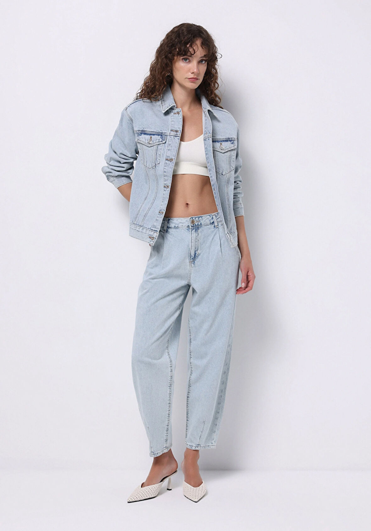 Barrel Fit   Kadın İndigo Jean Pantolon