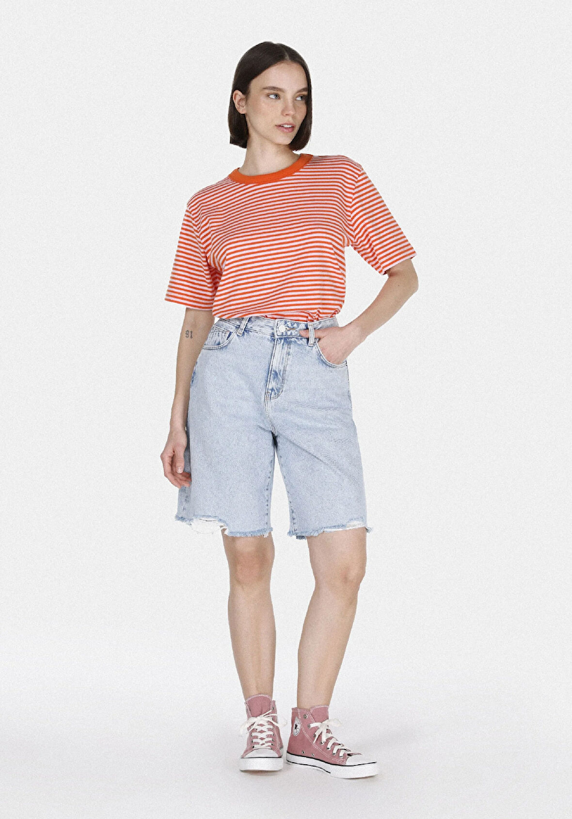 Regular Fit Yüksel Bel Düz Kadın Mavi Jean Şort