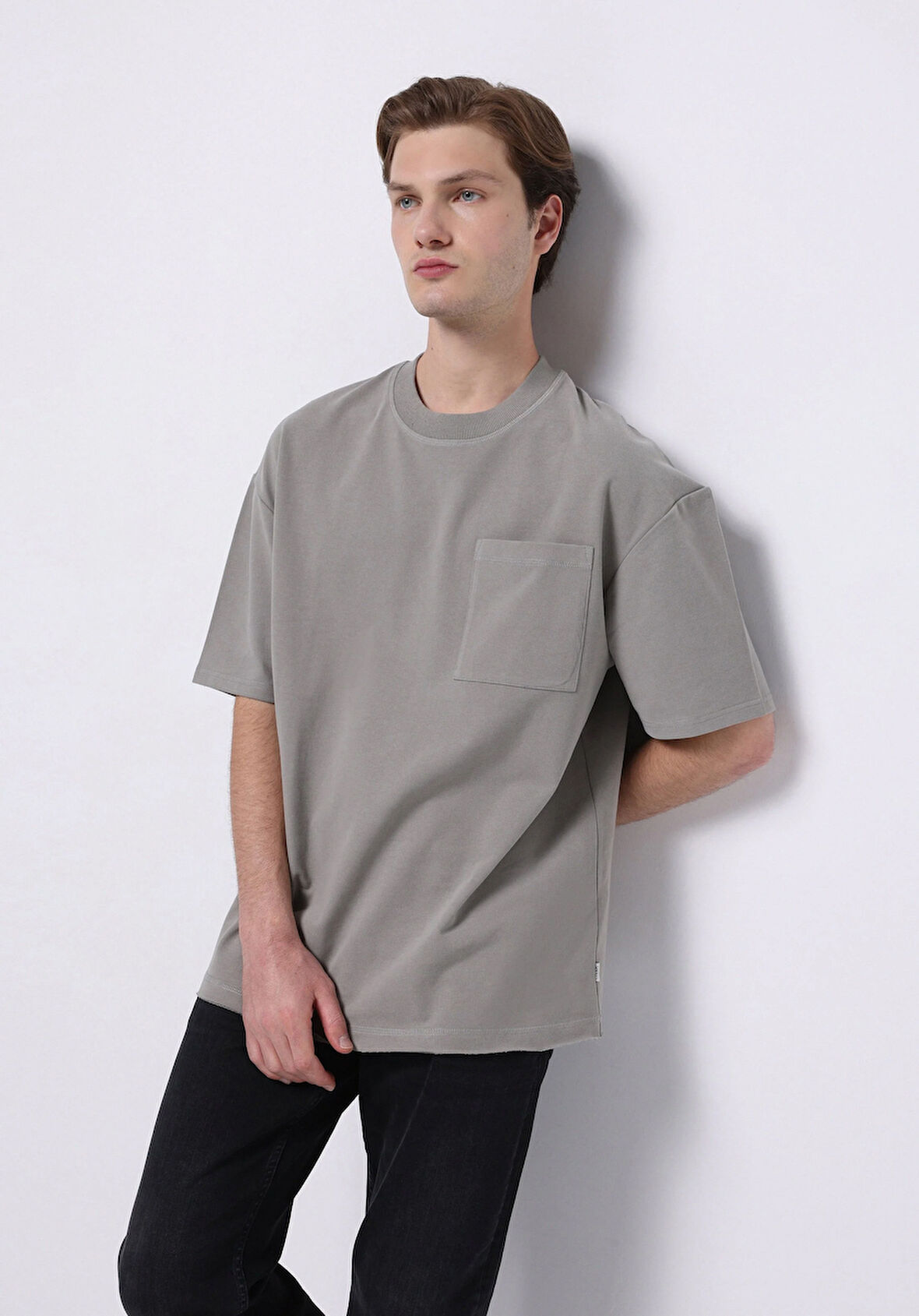 Oversize Fit Yuvarlak Yaka Düz Erkek Yeşil Kısa Kol Tişört