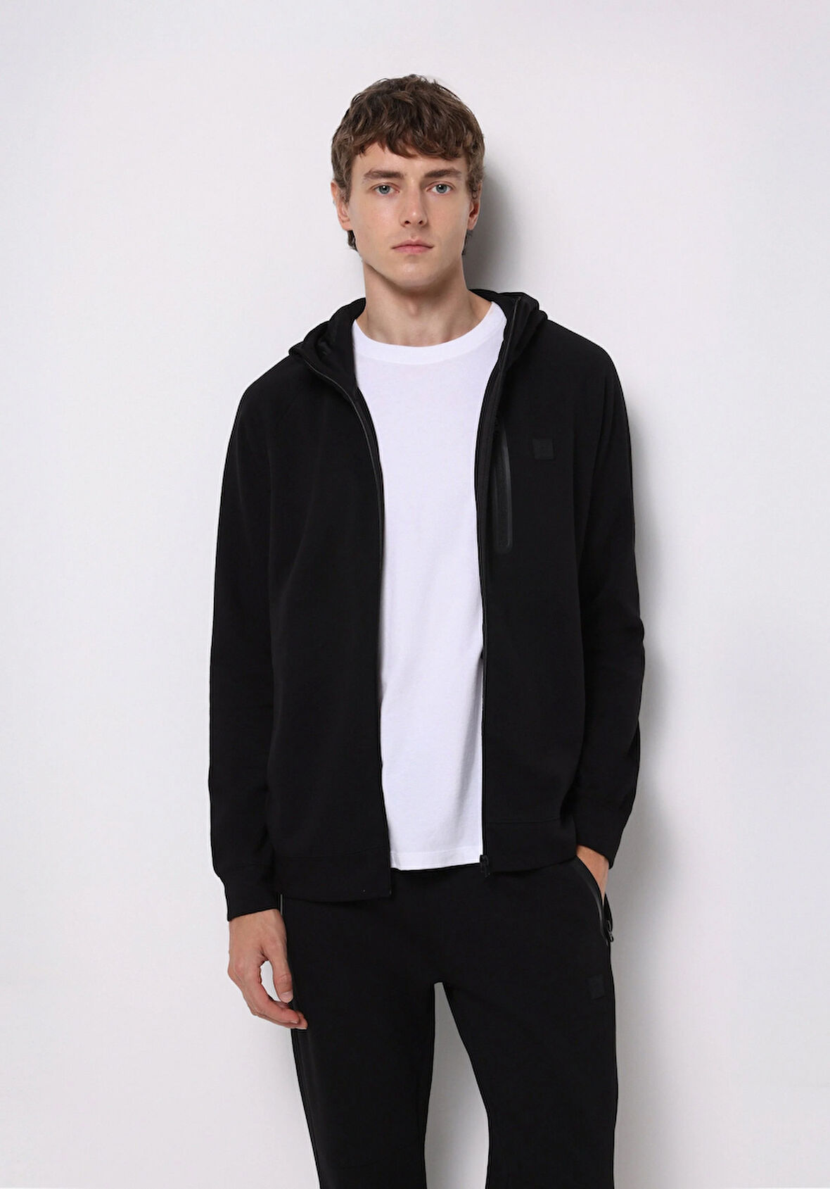 Regular Fit   Erkek Siyah Sweatshirt