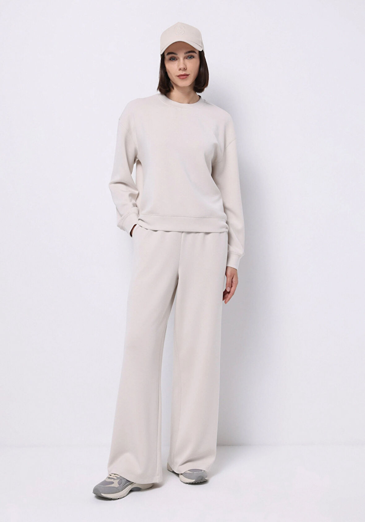 Regular Fit Orta Bel Düz Kadın Ekru Eşofman Altı