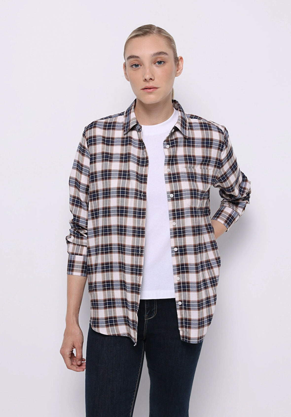 Regular Fit Shirt Neck Ekoseli Kadın Bej Uzun Kol Gömlek