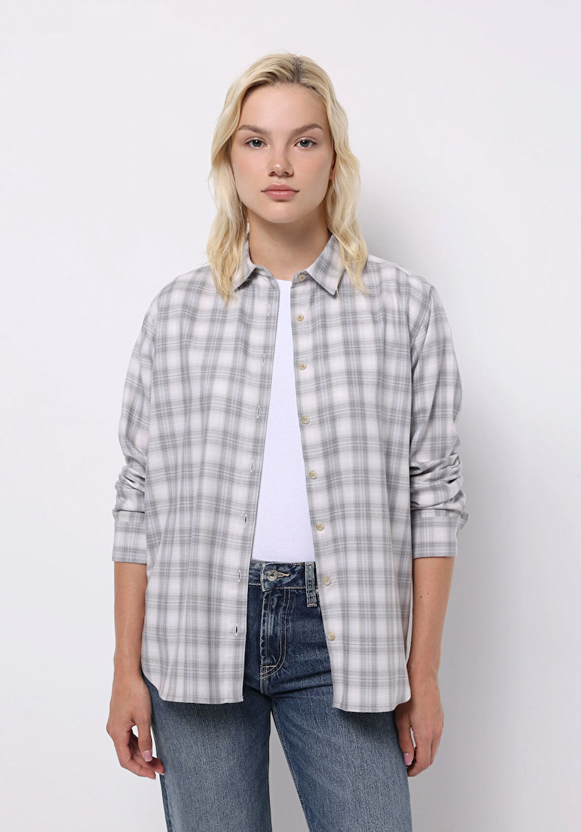 Regular Fit Shirt Neck Ekoseli Kadın Mavi Uzun Kol Gömlek