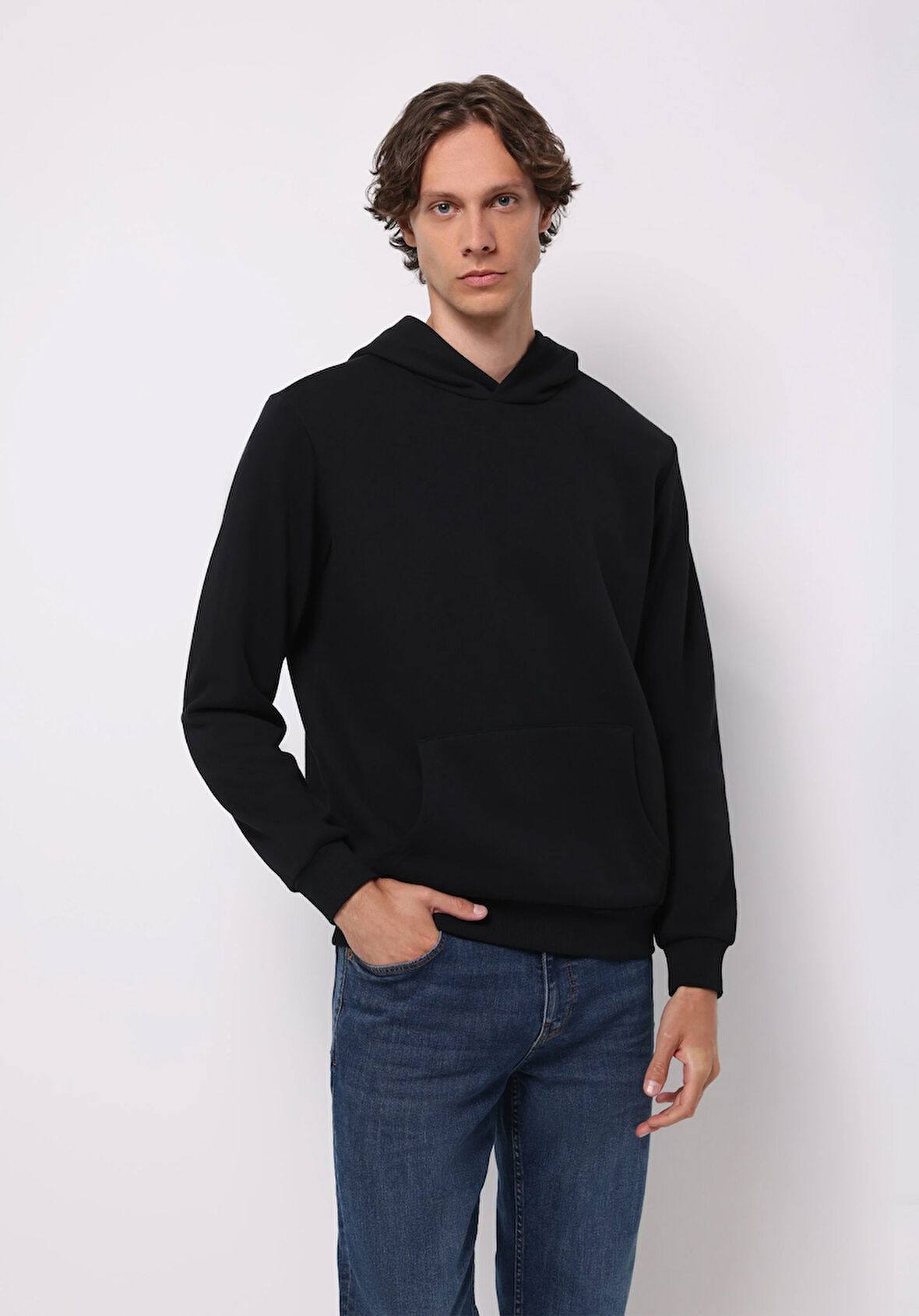 Regular Fit   Erkek Siyah Sweatshirt
