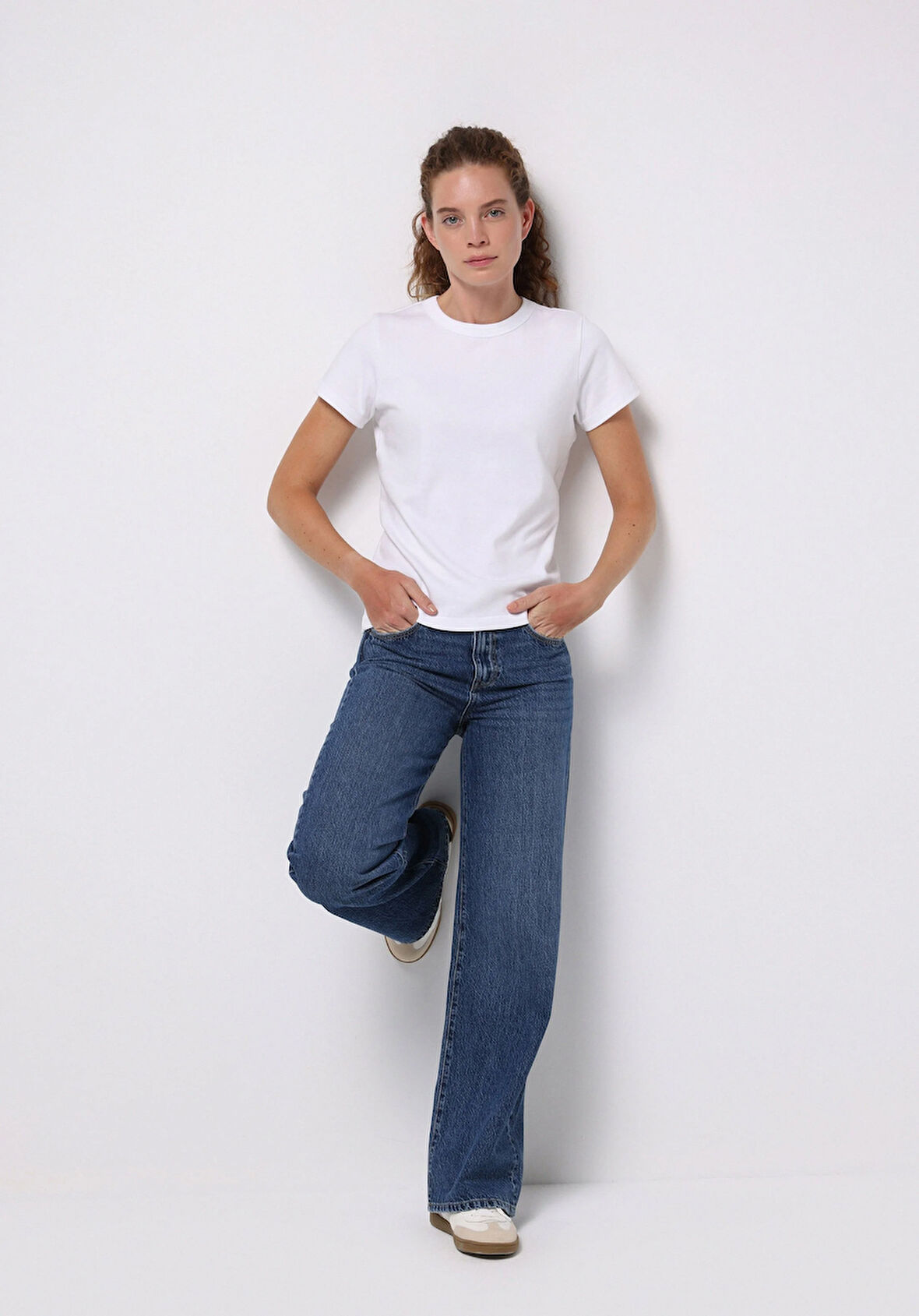 Regular Fit Yüksel Bel Geniş Paça Kadın İndigo Jean Pantolon