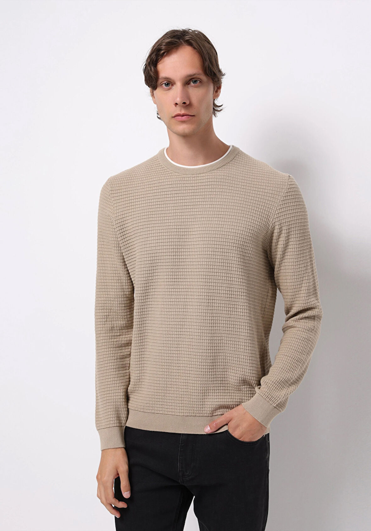 Regular Fit Yuvarlak Yaka Jakarlı Erkek Bej Kazak