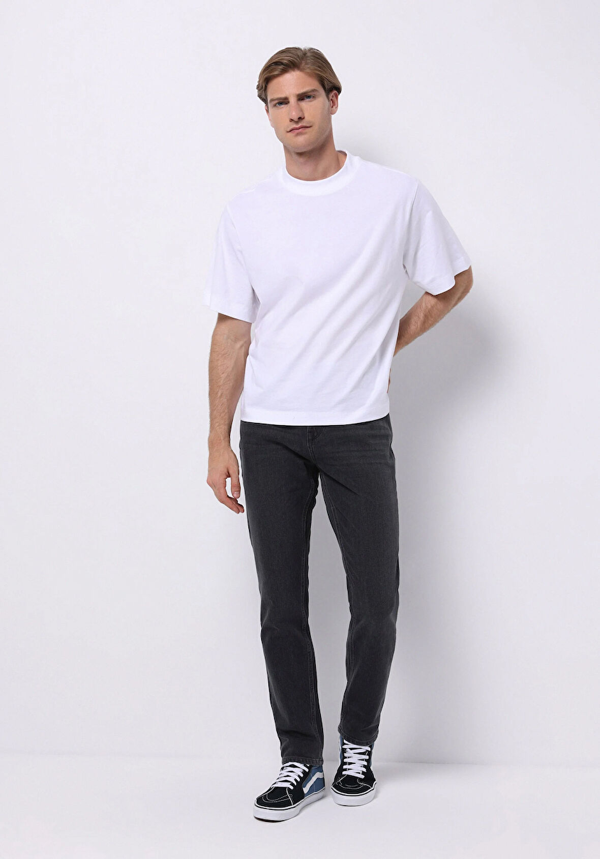 Regular Fit   Erkek Siyah Jean Pantolon