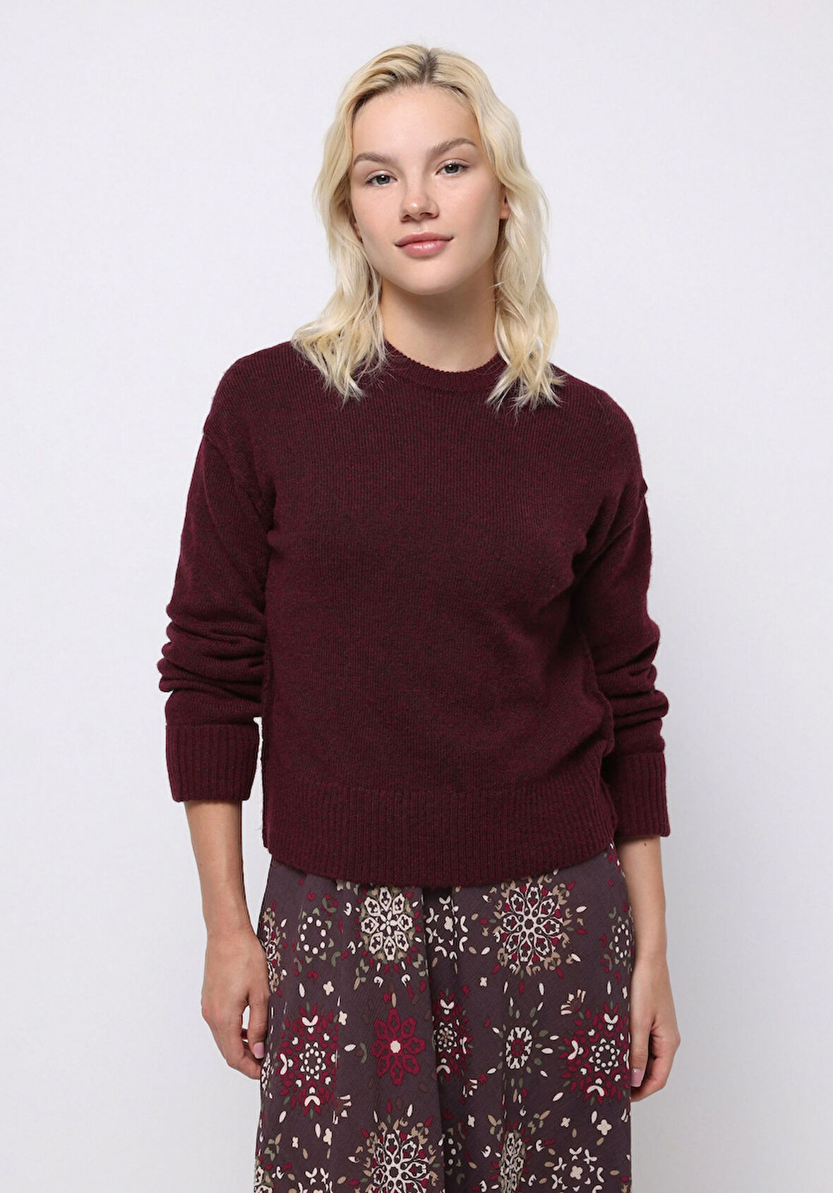 Regular Fit Yuvarlak Yaka Düz Kadın Mor Kazak