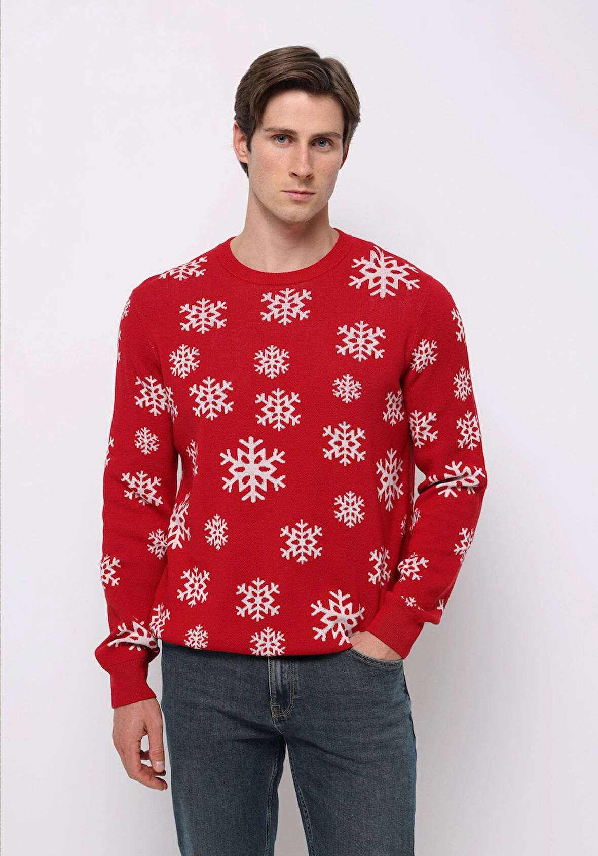 Regular Fit Yuvarlak Yaka Jakarlı Erkek Kirmizi Kazak