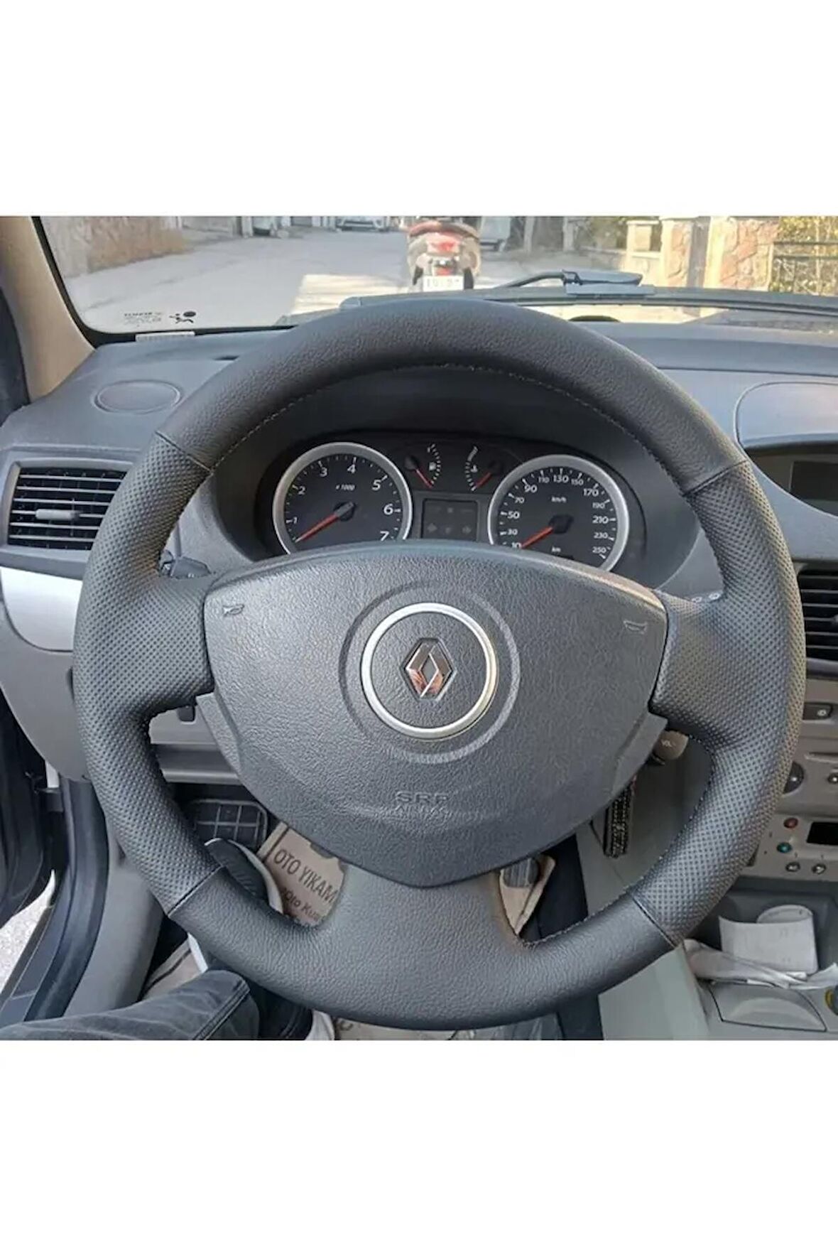 Renault Clio Symblol 2008 Araca Özel Direksiyon Kılıfı (noktalı-mercedes Desen Deri Model)