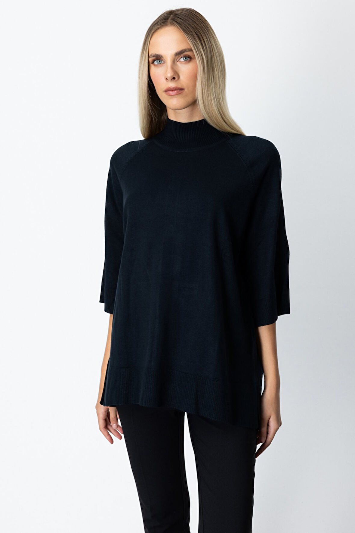 ON TRİKO Arkası Düğmeli Truvakar Kol Kazak 65310