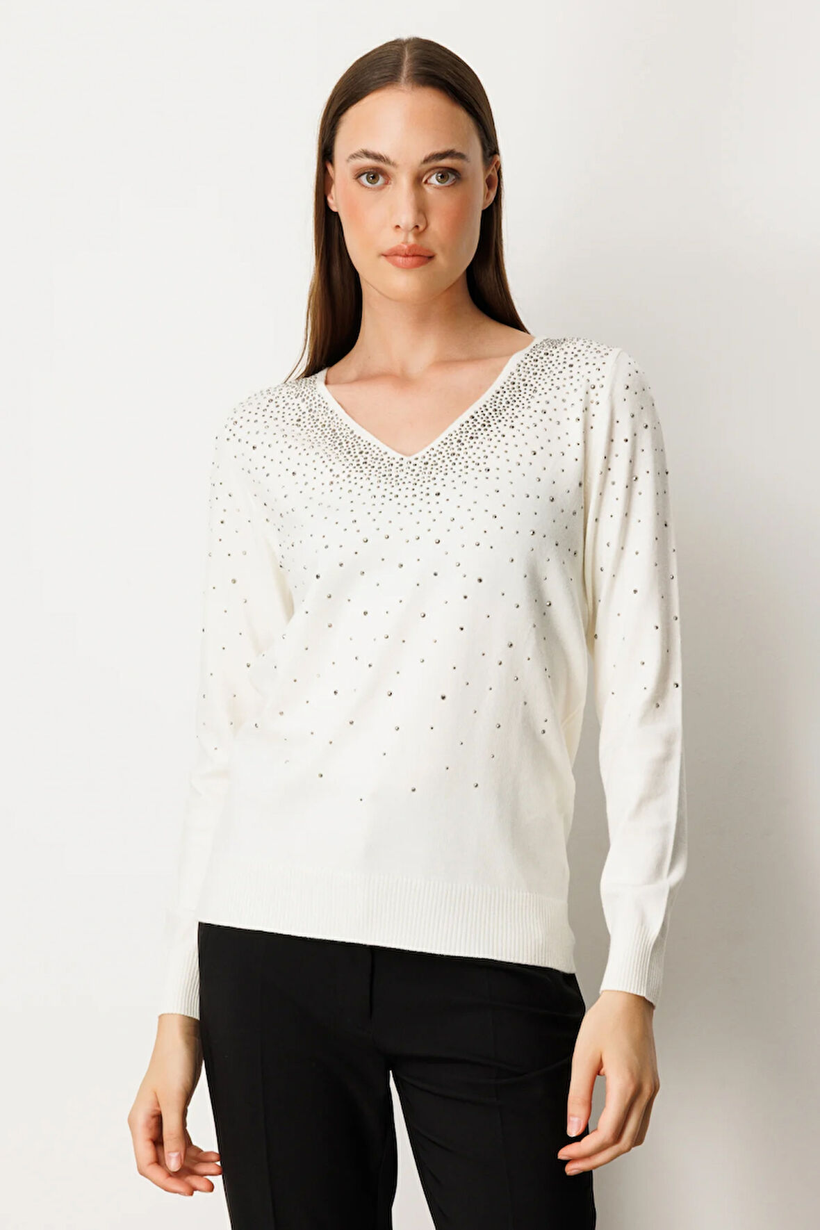 ON TRİKO V Yaka Önü Taşlı Triko Kazak 65315-26k