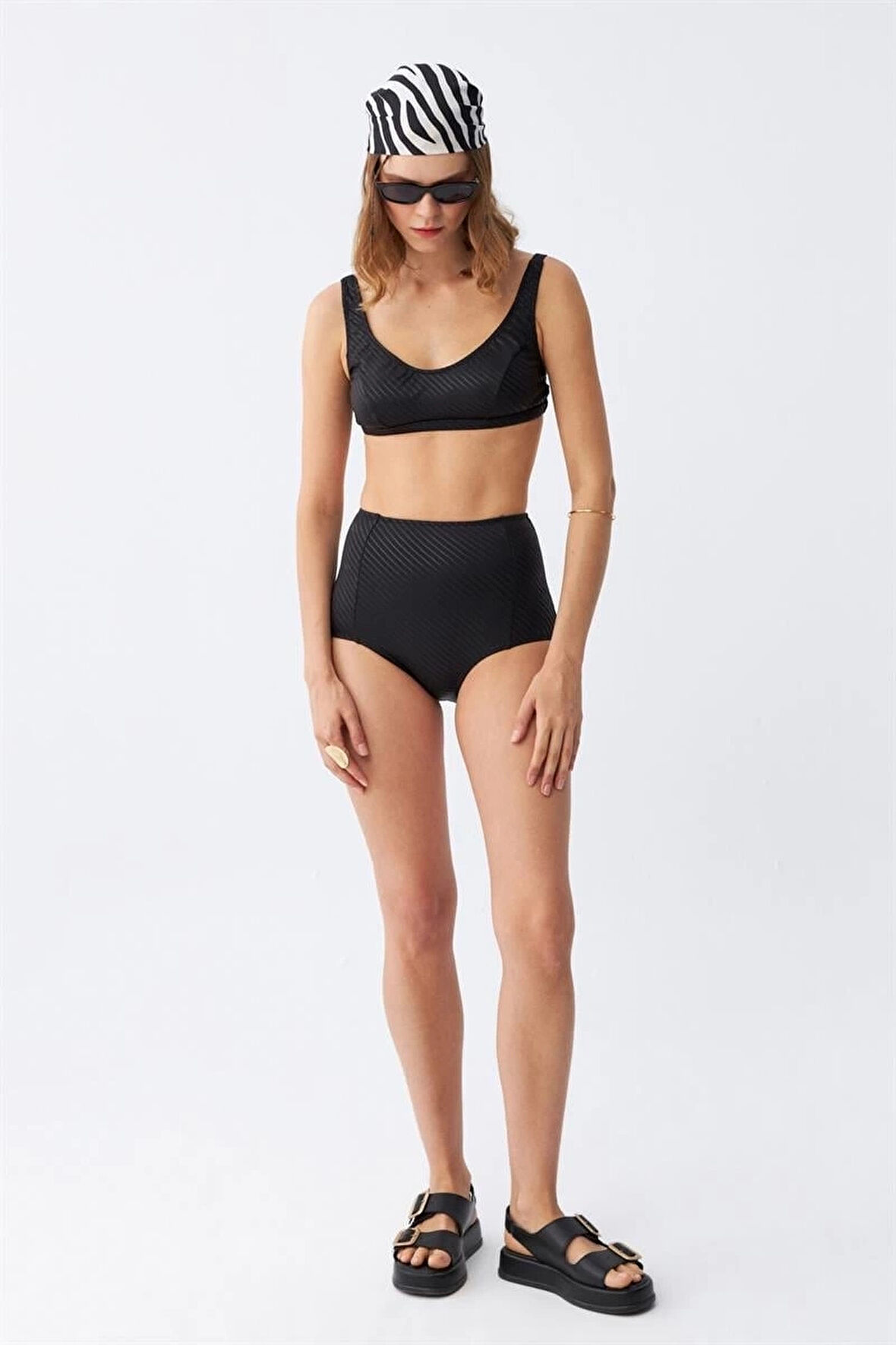 Giyim Kadın Basic Siyah Pedli Yüksek Bel Bikini Takımı