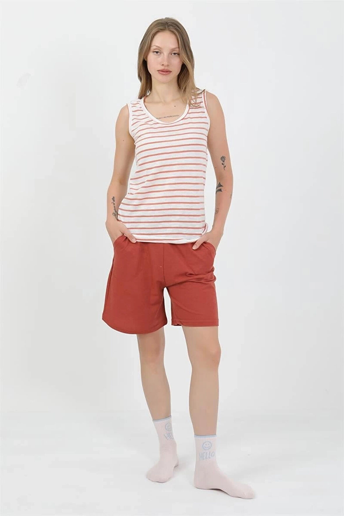 Giyim Kadın Kalın Askılı Pamuk Penye Şortlu Takım Turuncu