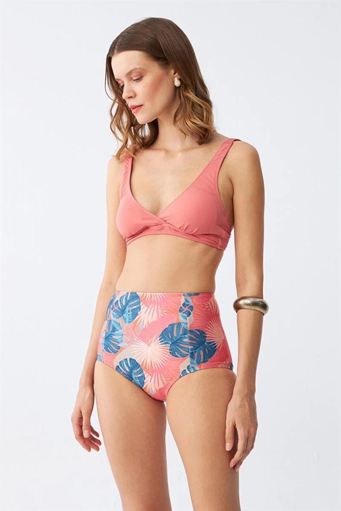 Giyim Kadın Somon Pedli Üst ve Tropik Desenli Yüksek Bel Bikini Takımı