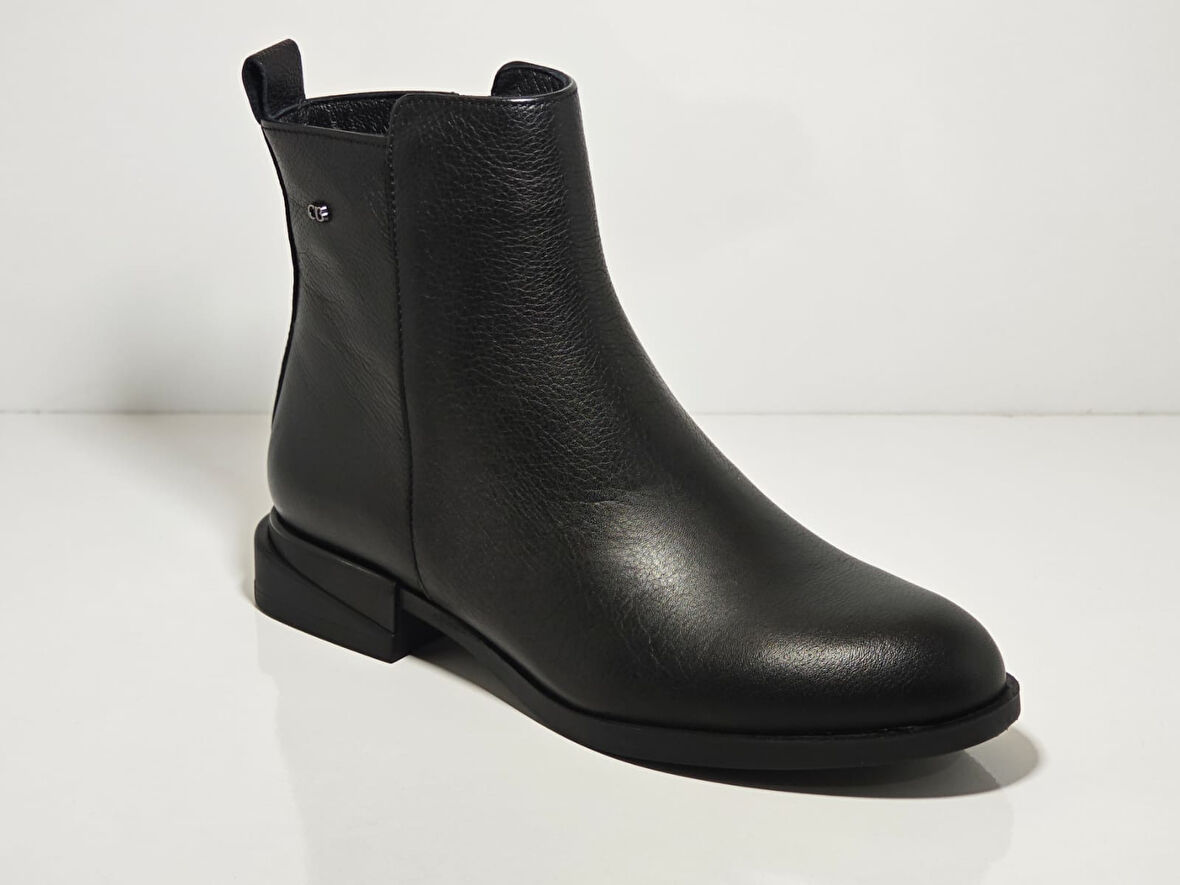 Castleblack 27492-1 Siyah Kadın Kışlık Deri Bot