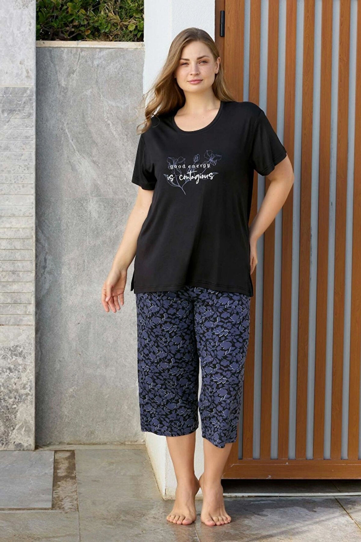 Kadın Pijama Takımı Büyük Beden & Battal Kısa Kol Kapri & Bermuda