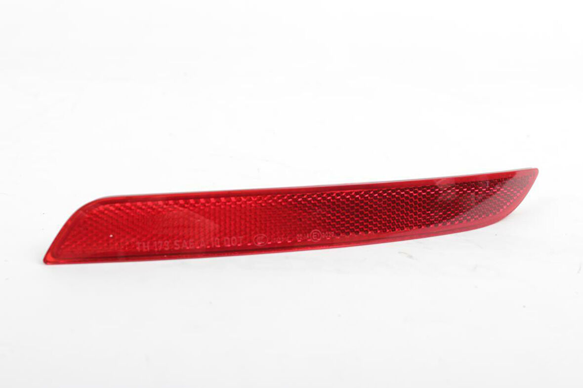 TAMPON REFLEKTÖRÜ ARKA SOL / BMW F10 LCI (10-13) / 63147842955